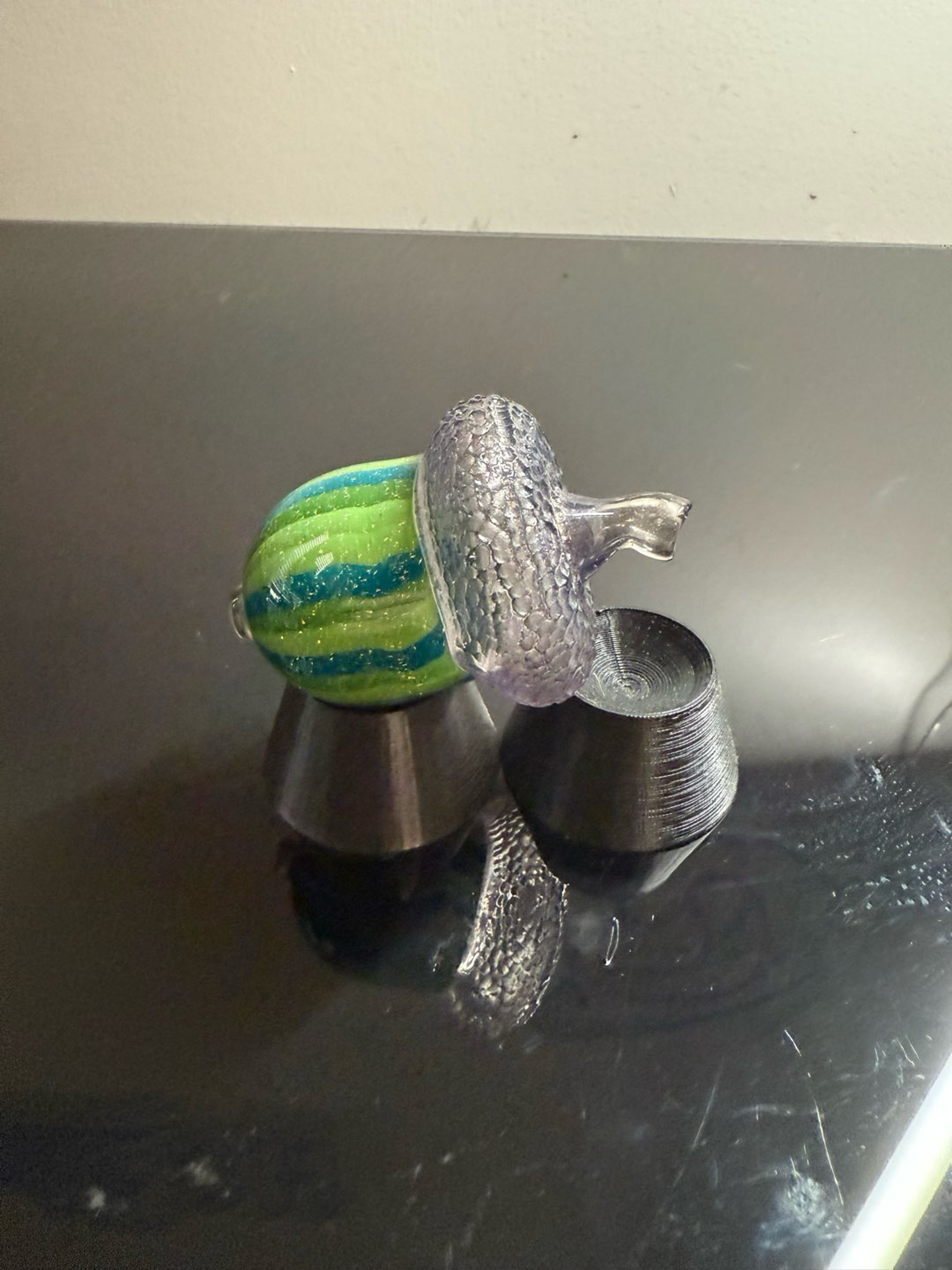 Preview pic of Darby x Vela G bubble cap