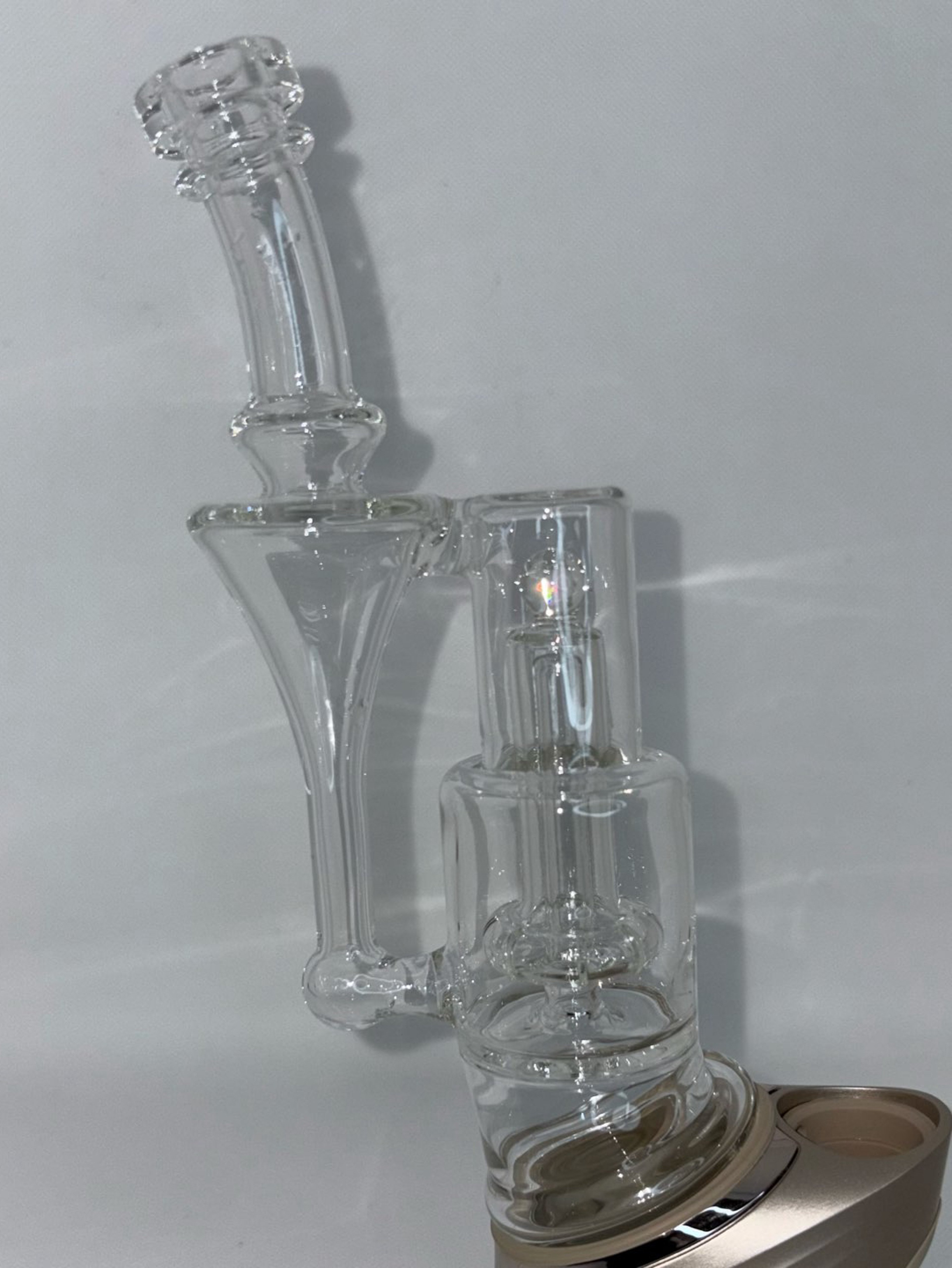 Preview pic of Iridescent Glass Superior Rbr Puffco Peak Attachment