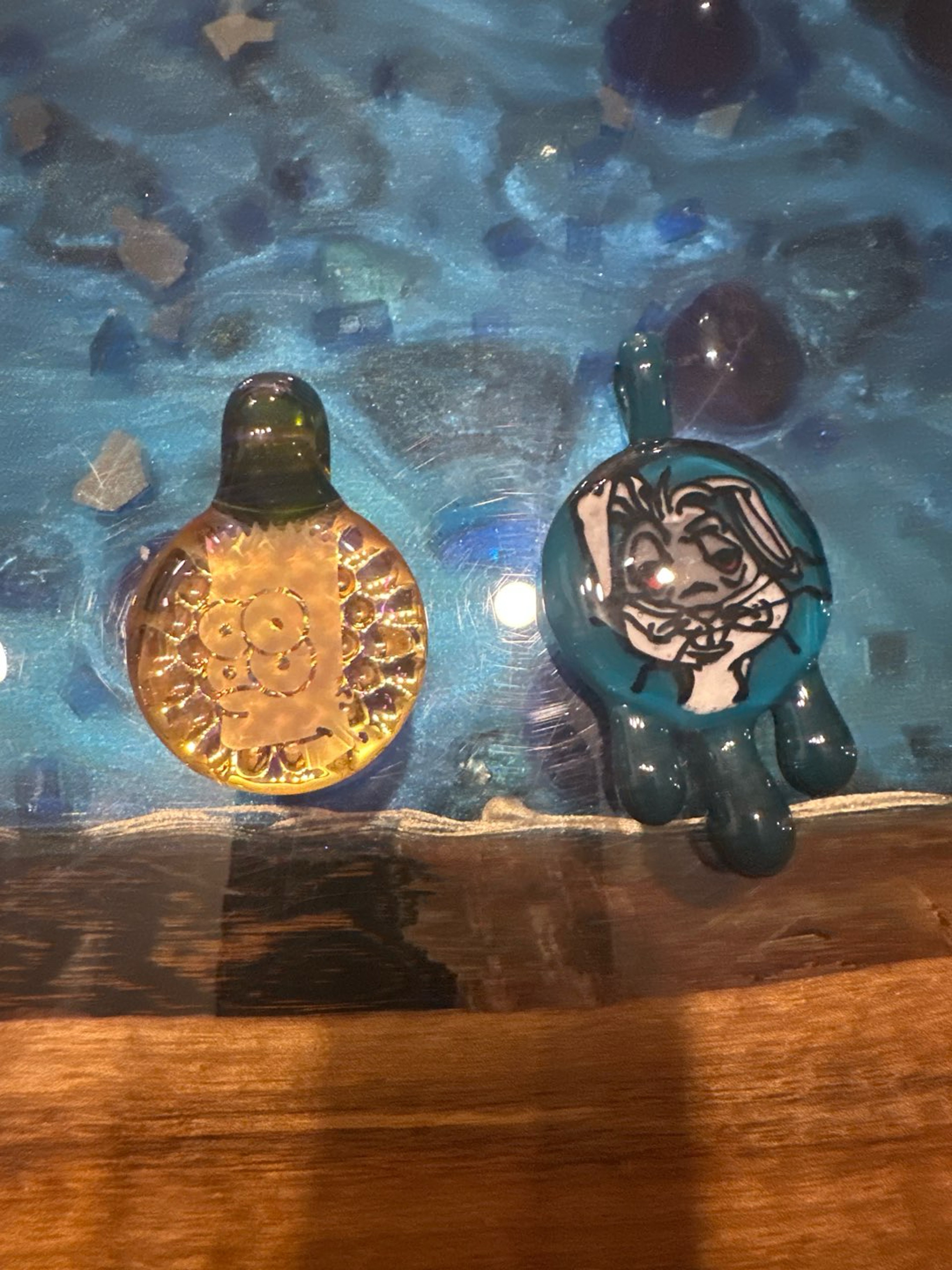 Preview pic of Combo pendant lot Windstar glass and Rushin glass