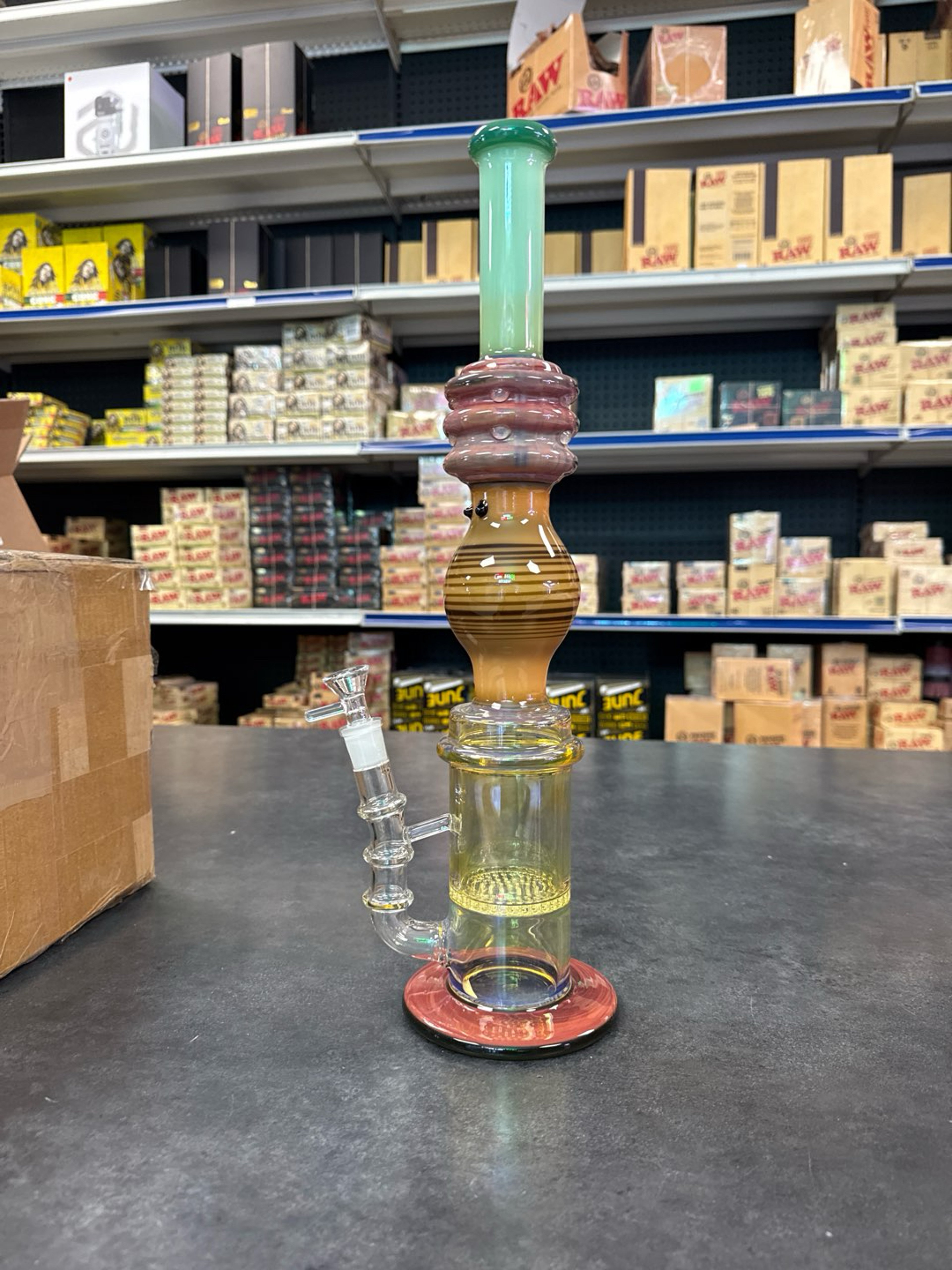 Preview pic of Colorful Bong