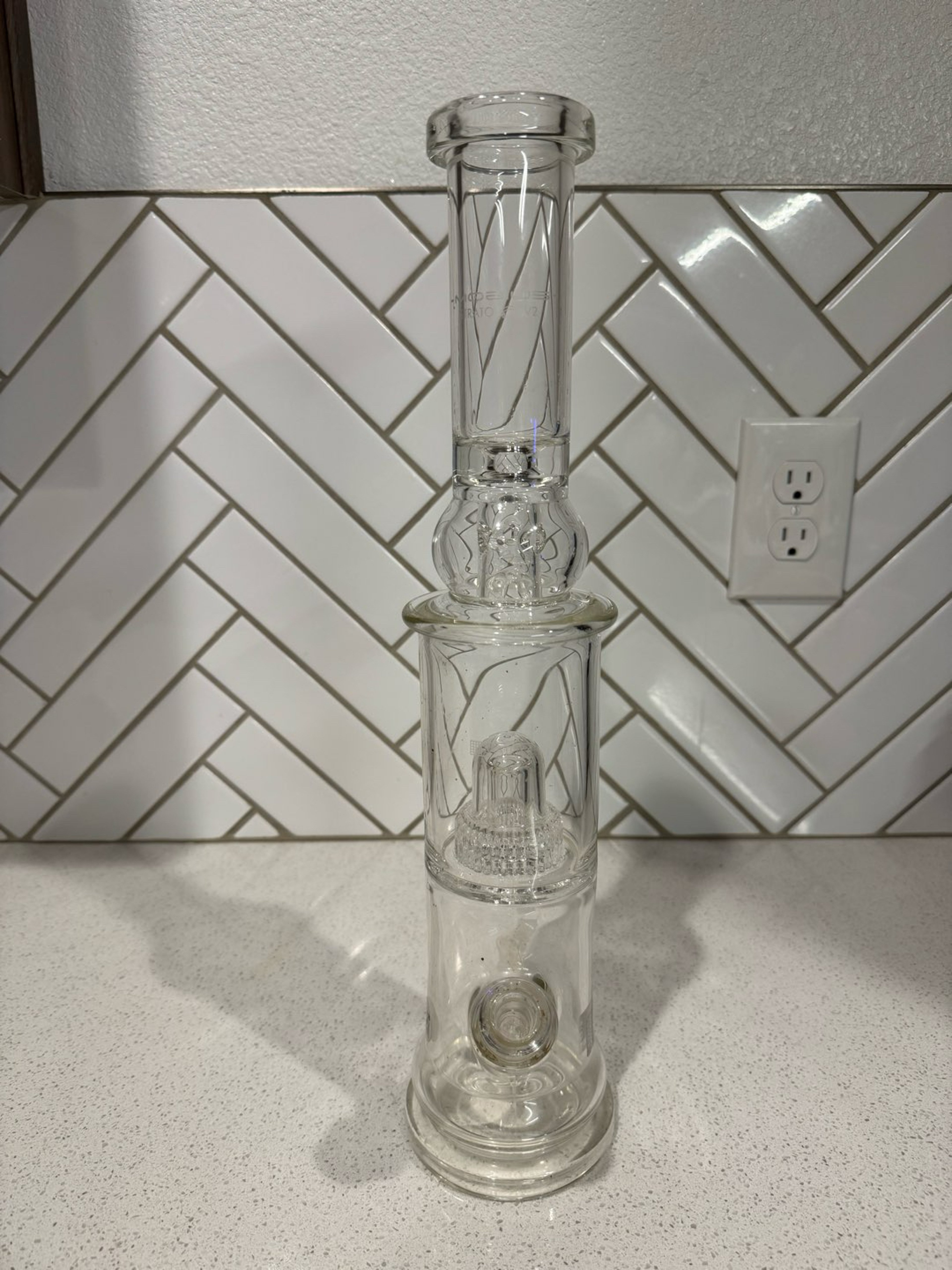 Preview pic of Mobius bong