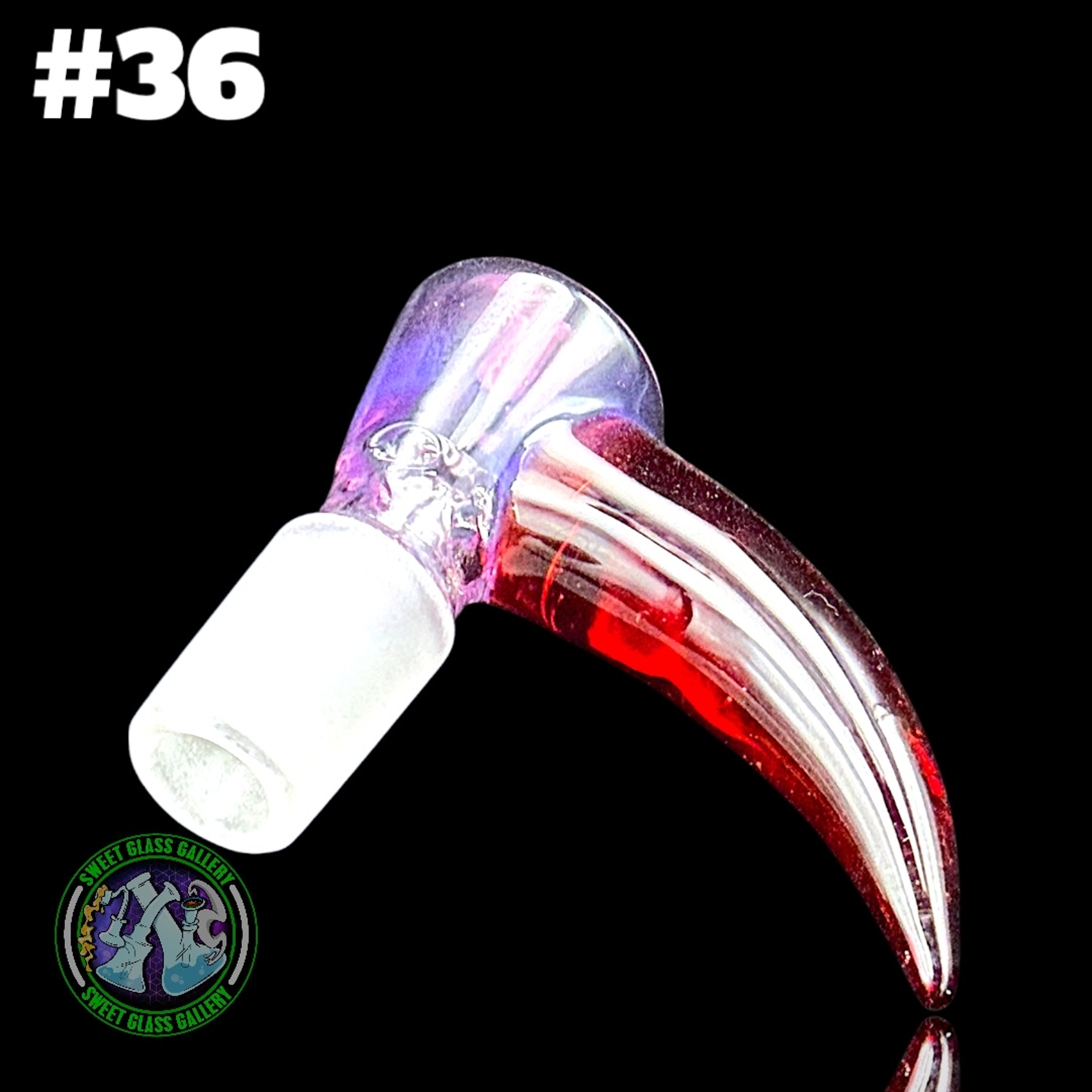 Preview pic of Algae - Bowl #36 - Horn 4-Hole 14mm
