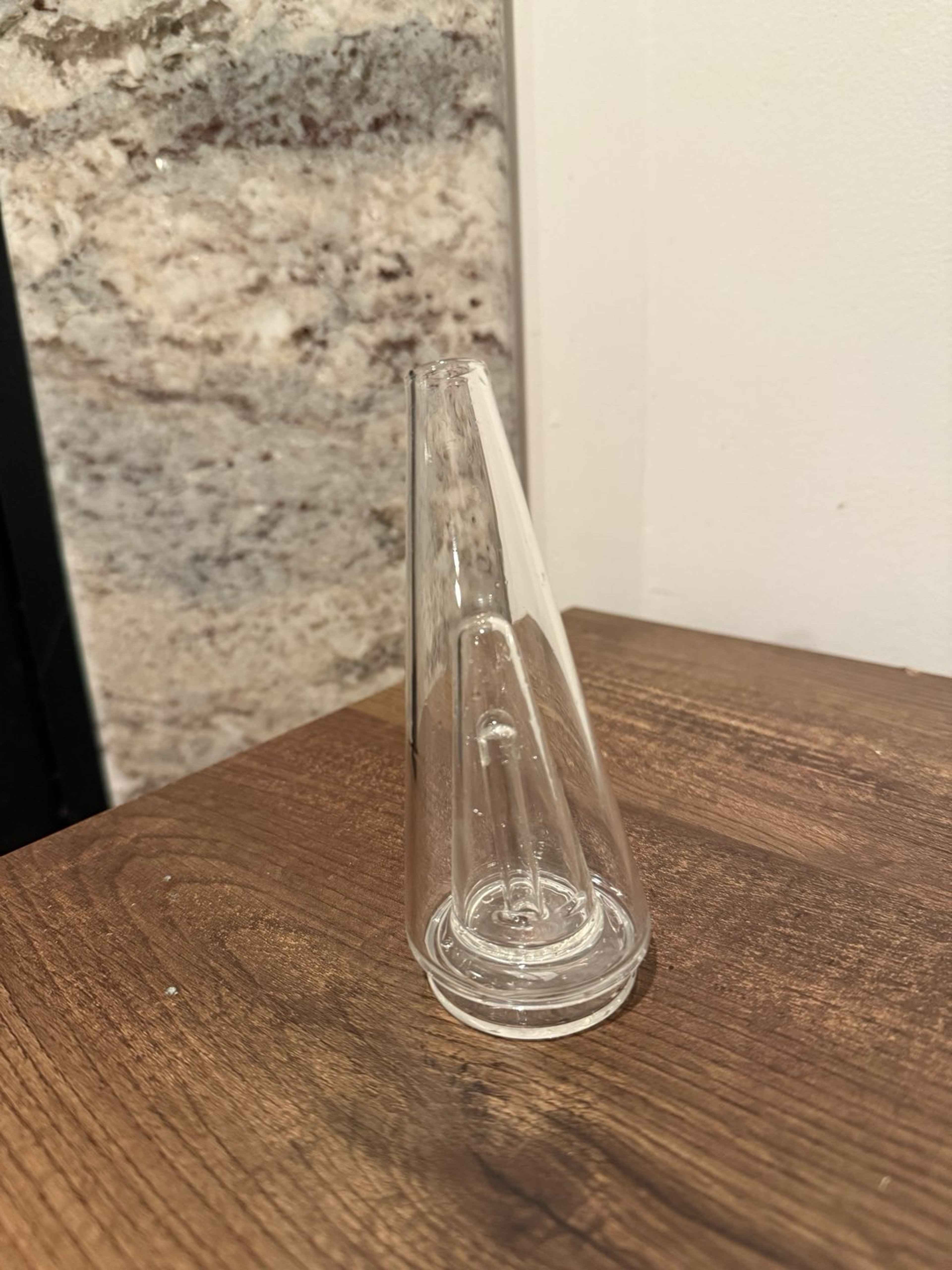 Preview pic of New peak glass replacement never used