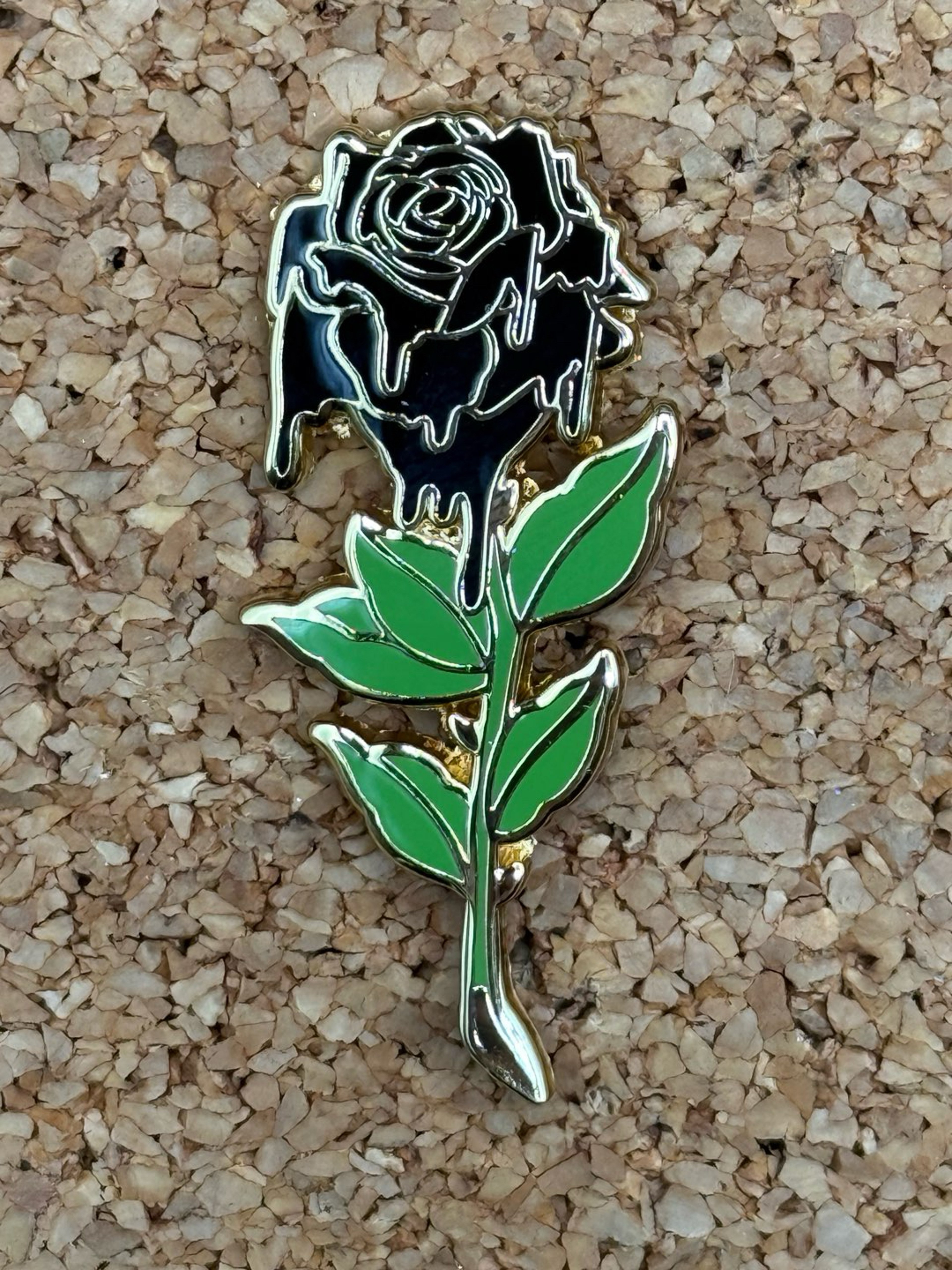 Preview pic of Melting rose pin