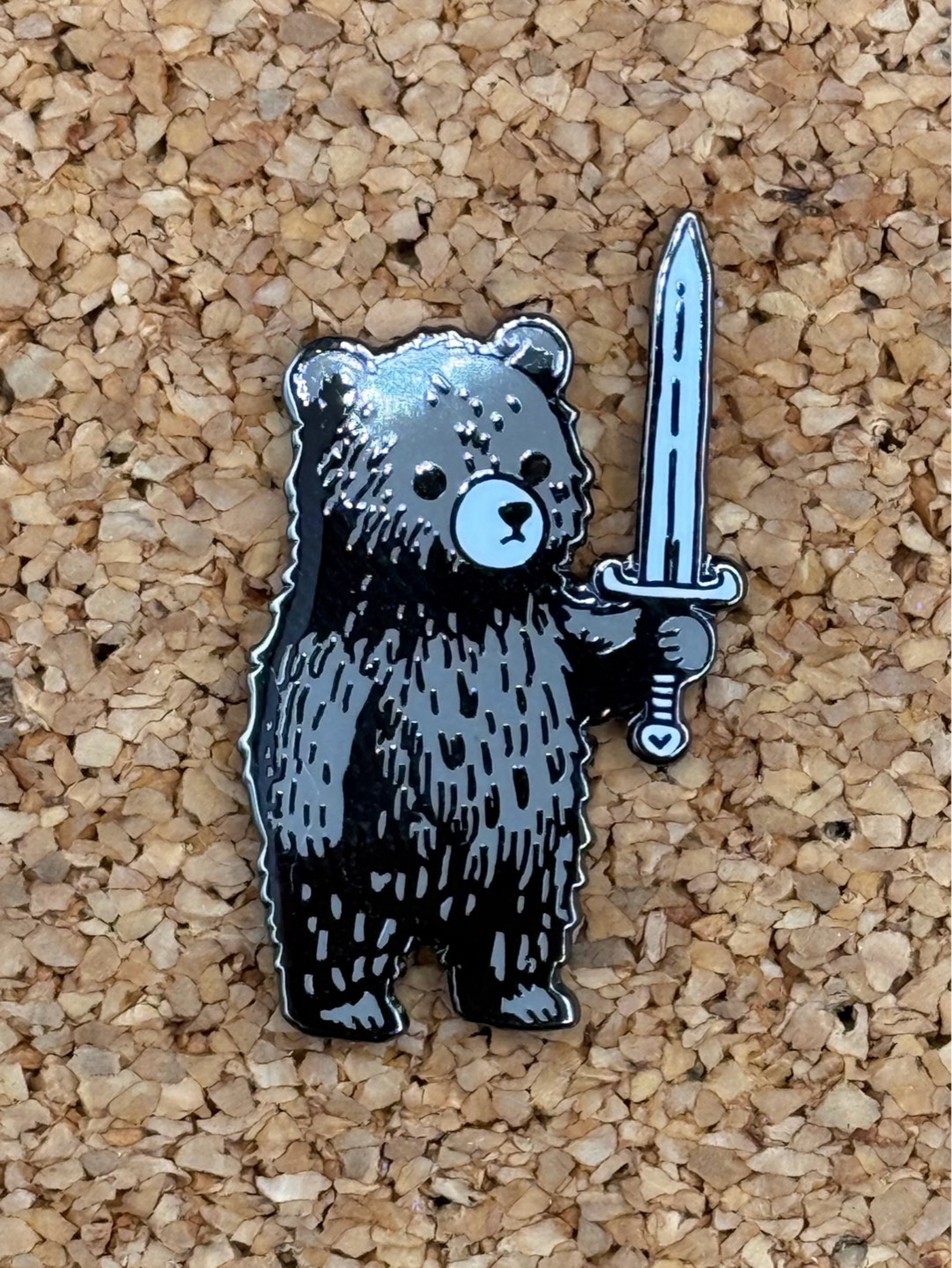 Preview pic of Stabby bear pin