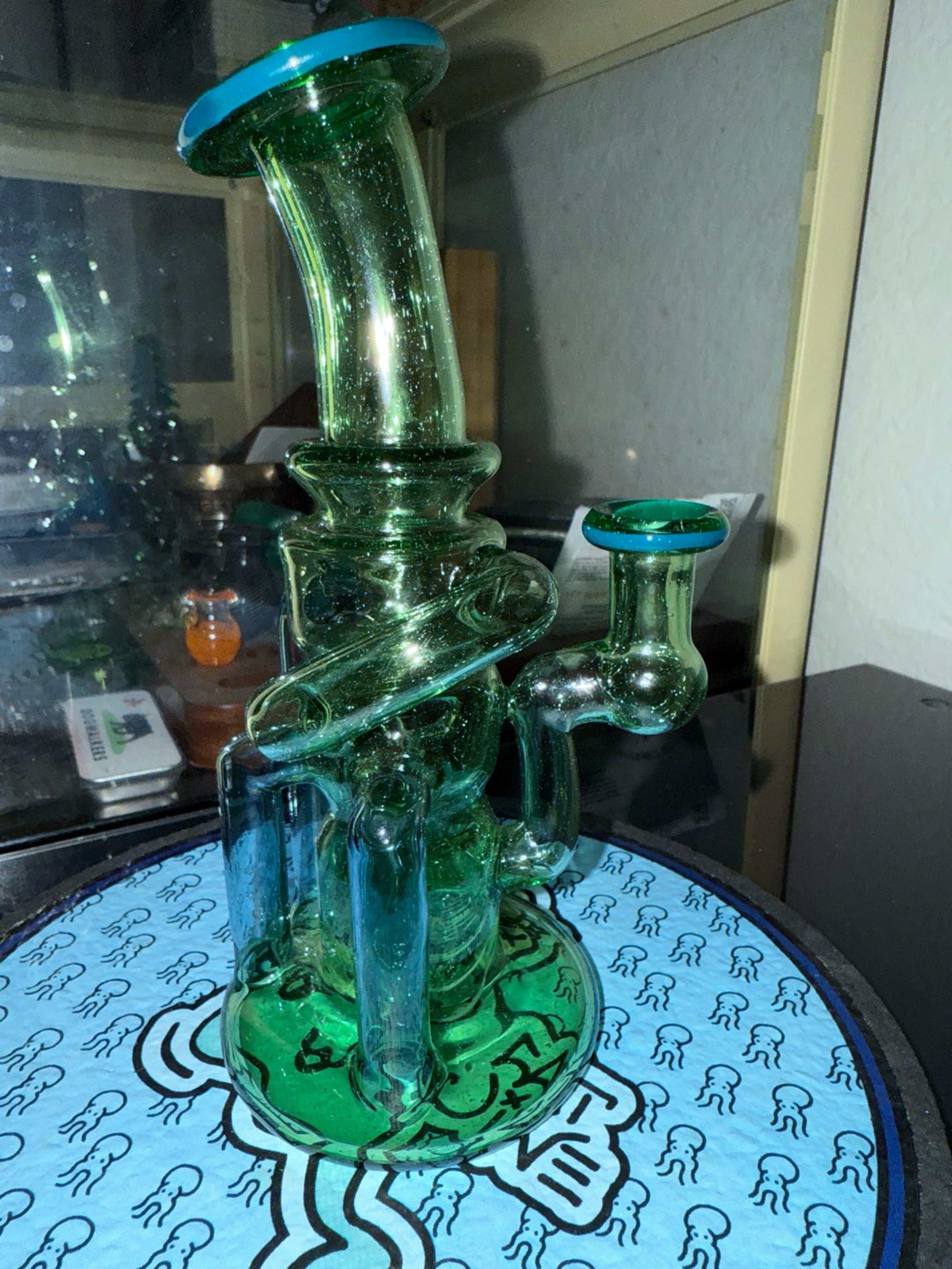 Preview pic of Rec_Glass Rainstorm Recycler