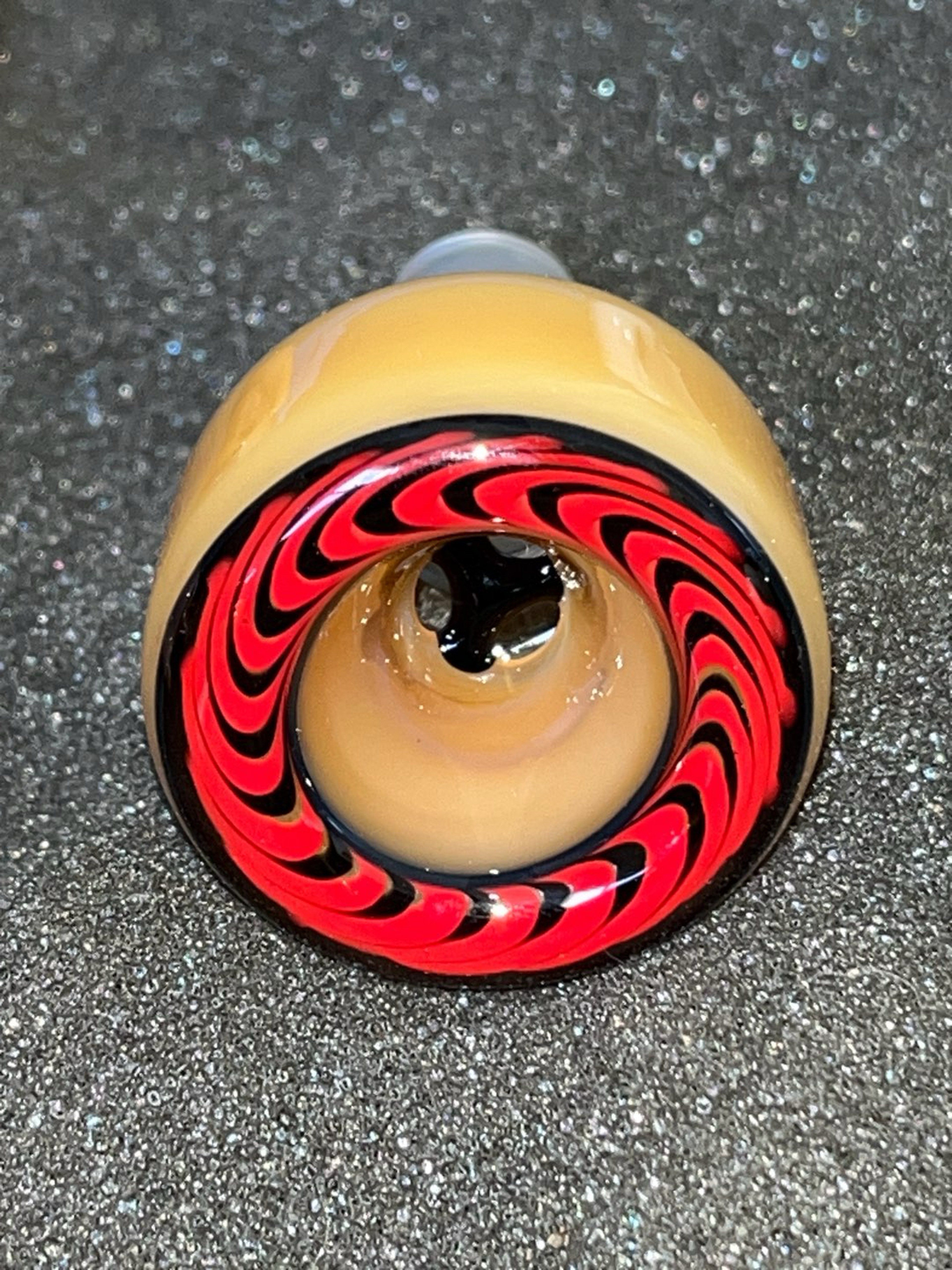 Preview pic of Skate wheel 14mm 3 hole slide 🤘