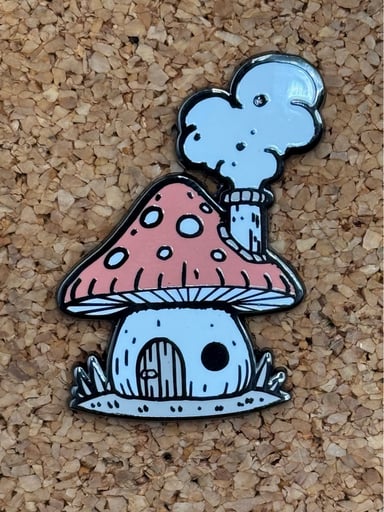 Preview pic of Mushroom cottage pin