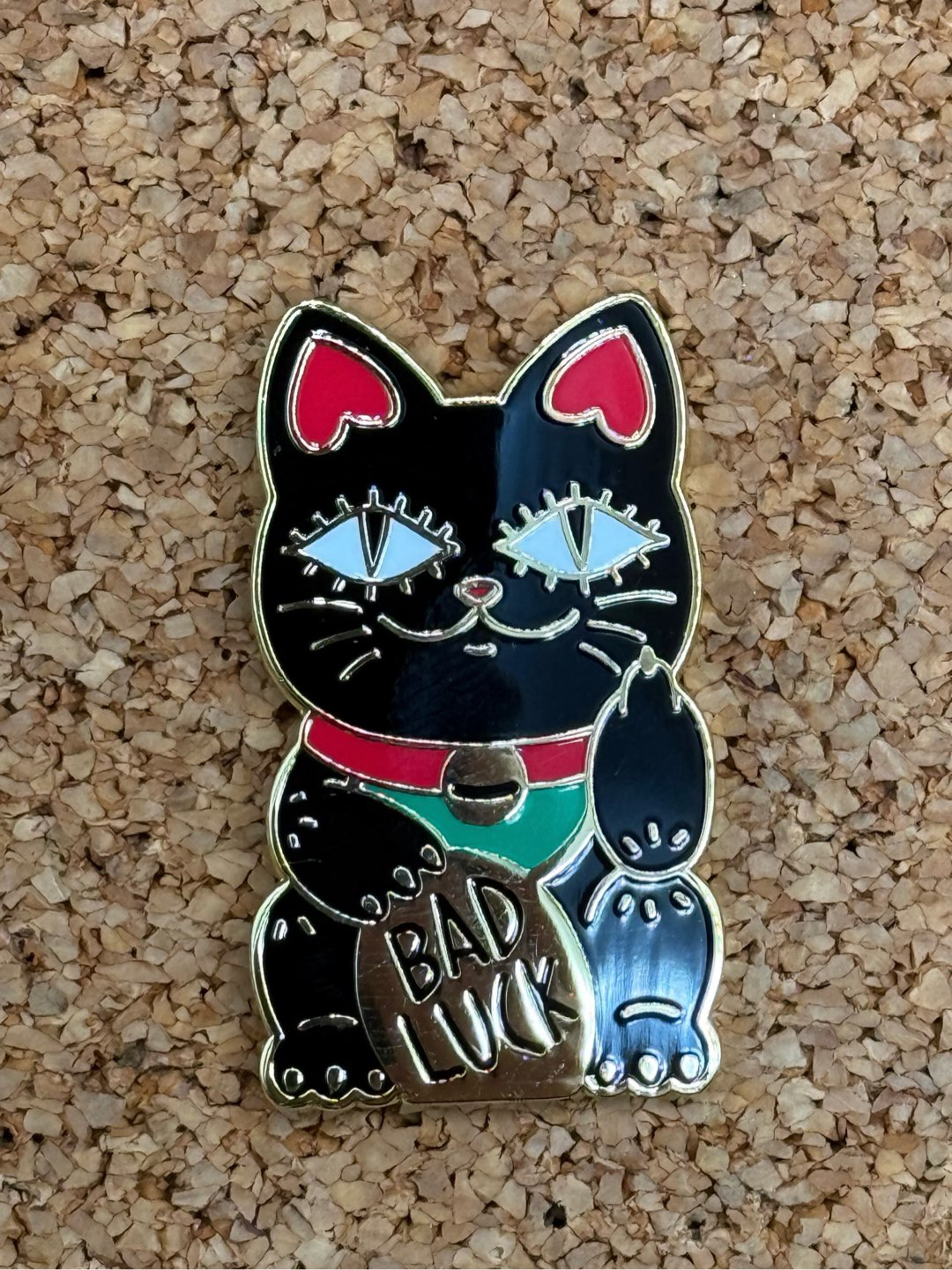 Preview pic of Bad luck kitty pin