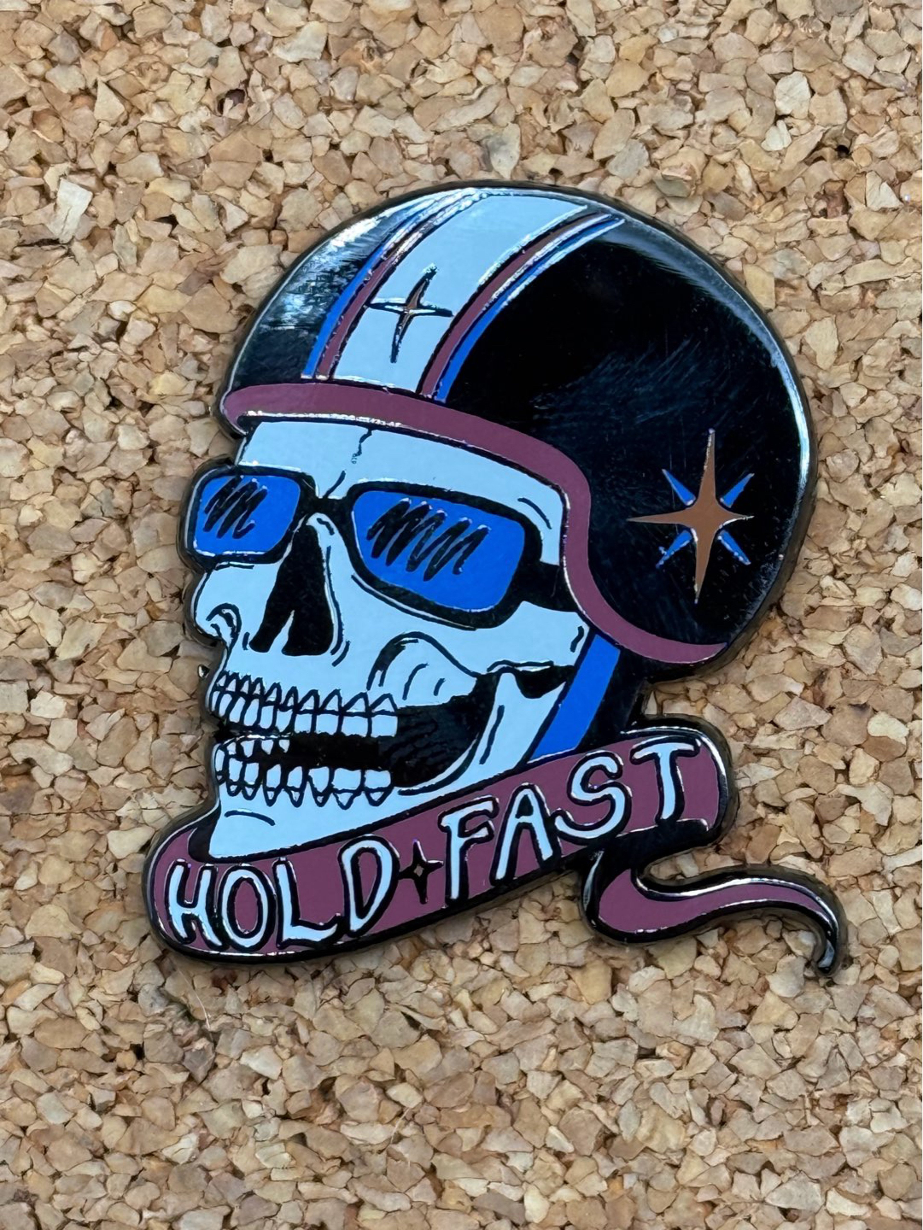 Preview pic of Skull rider pin