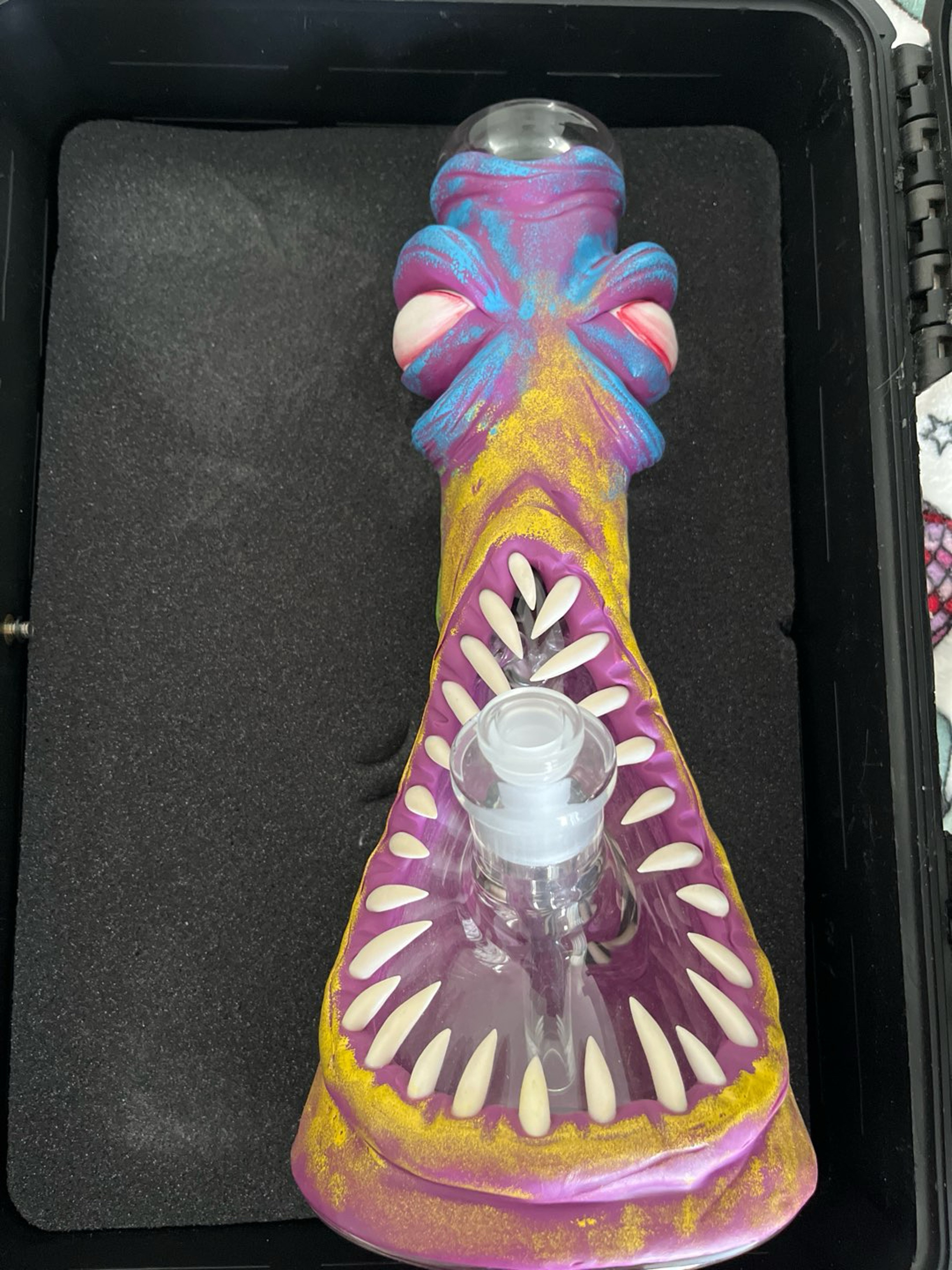 Preview pic of Handmade monster bong