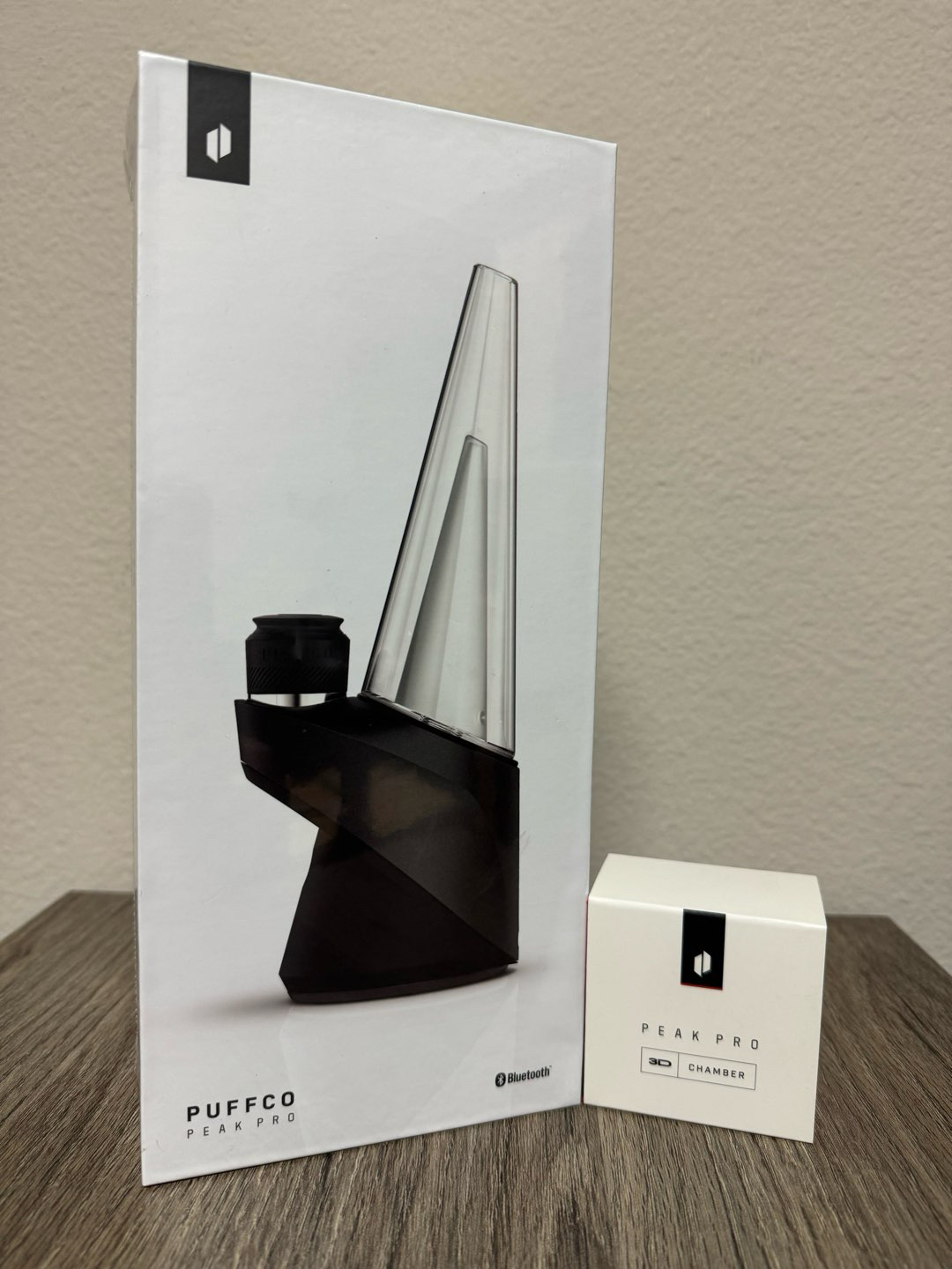Preview pic of Puffco peak pro kit & 3D Chamber (Brand New)