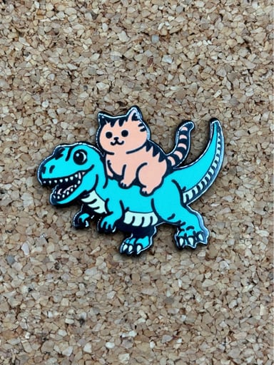 Preview pic of Dino cat pin