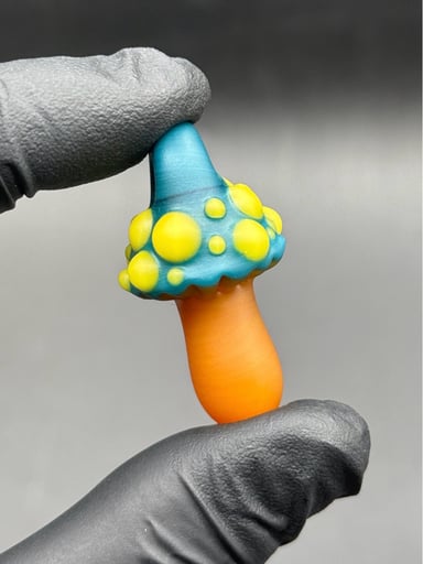 Preview pic of Mushroom pendant