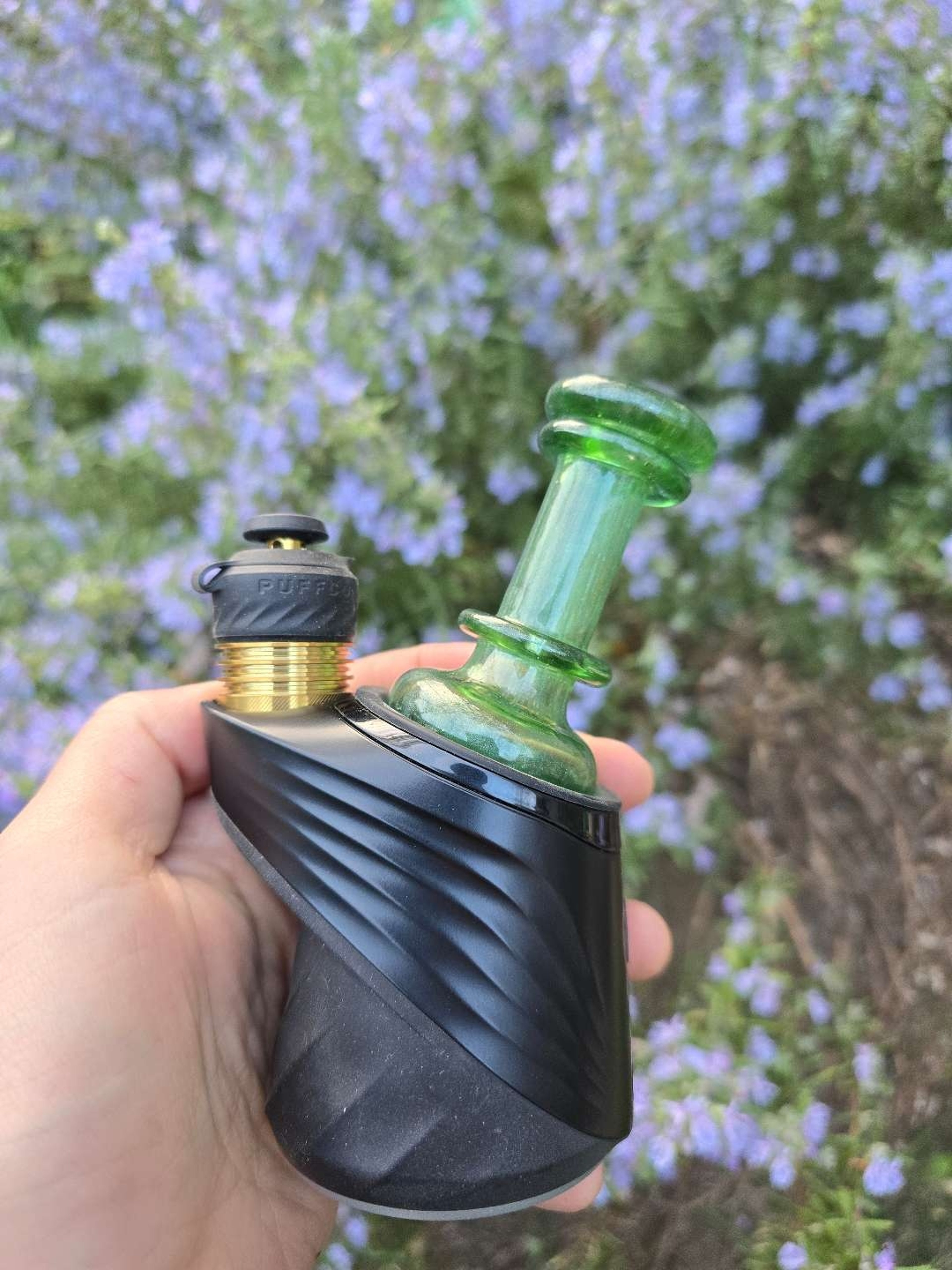 Preview pic of Green stardust puffco dry top
