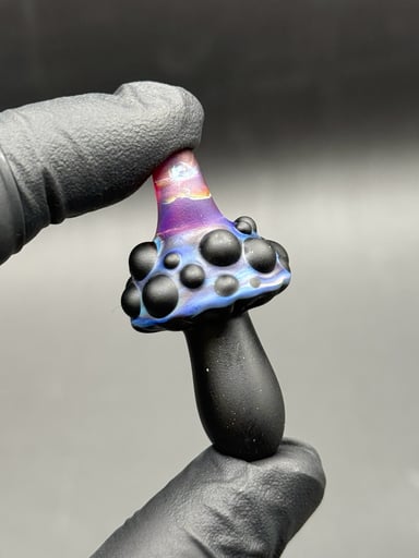 Preview pic of Mushroom pendant