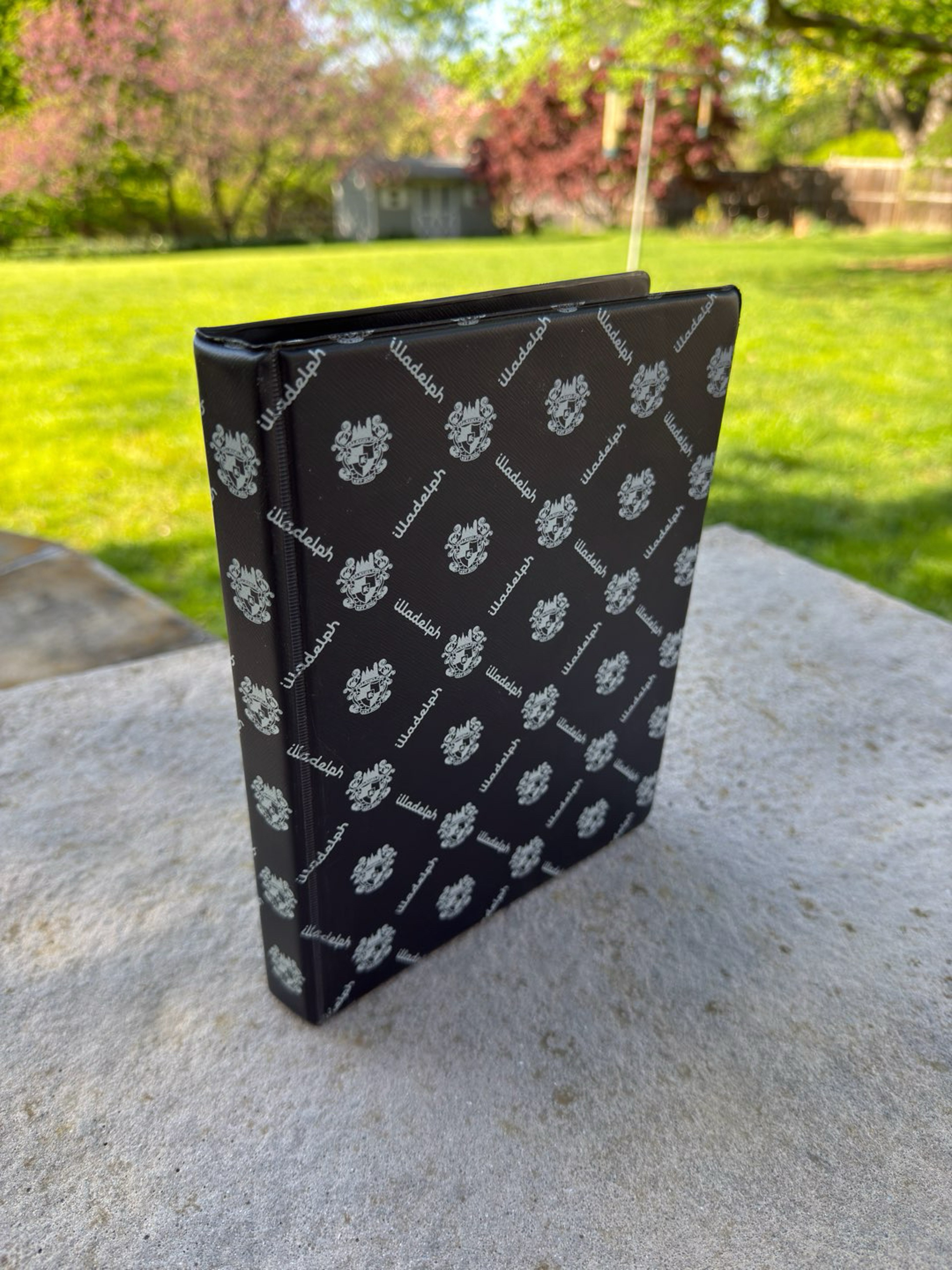 Preview pic of Illadelph Mini 3 Hole Binder