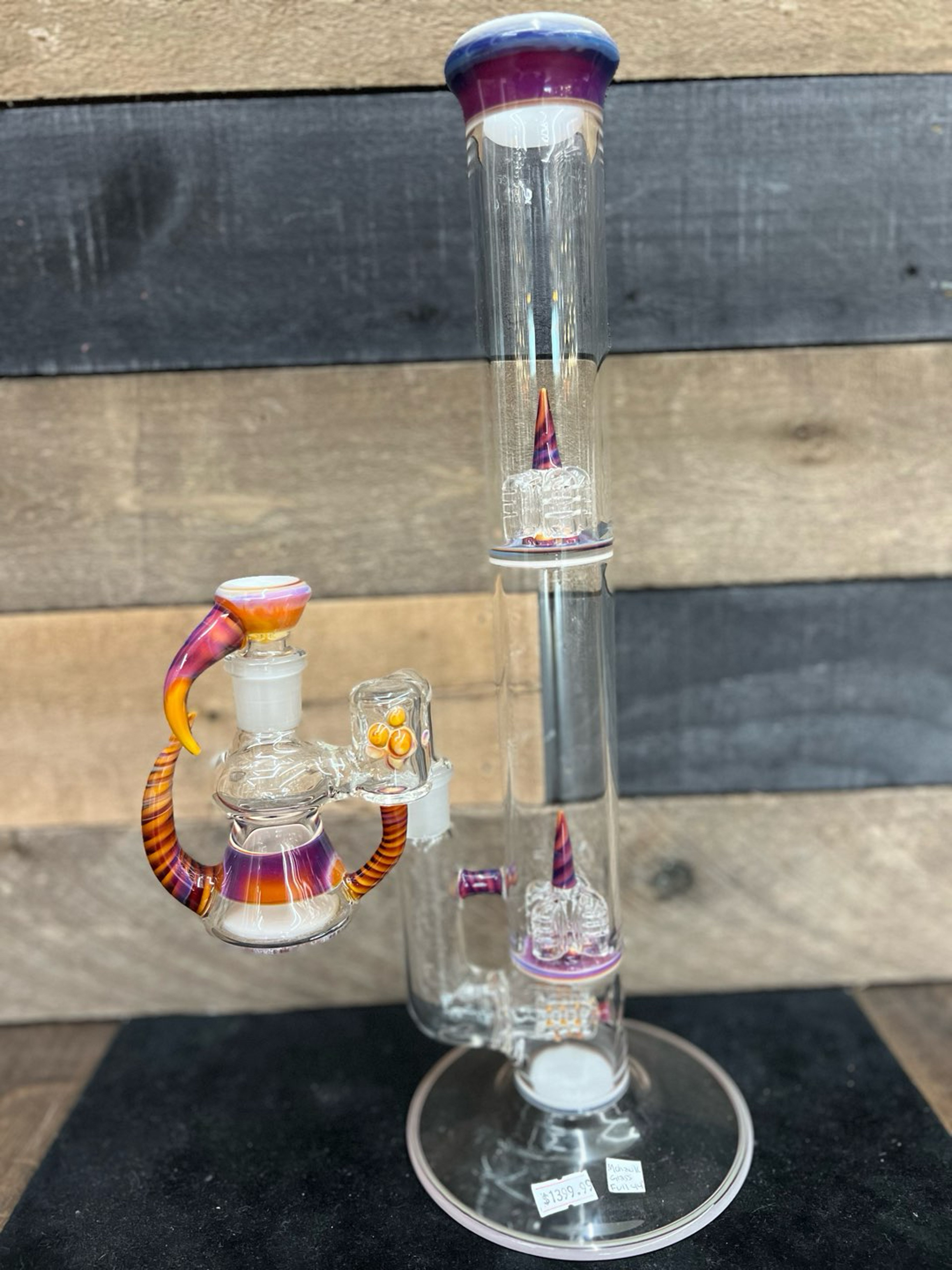 Preview pic of Mohawk Glass Full Accent 44