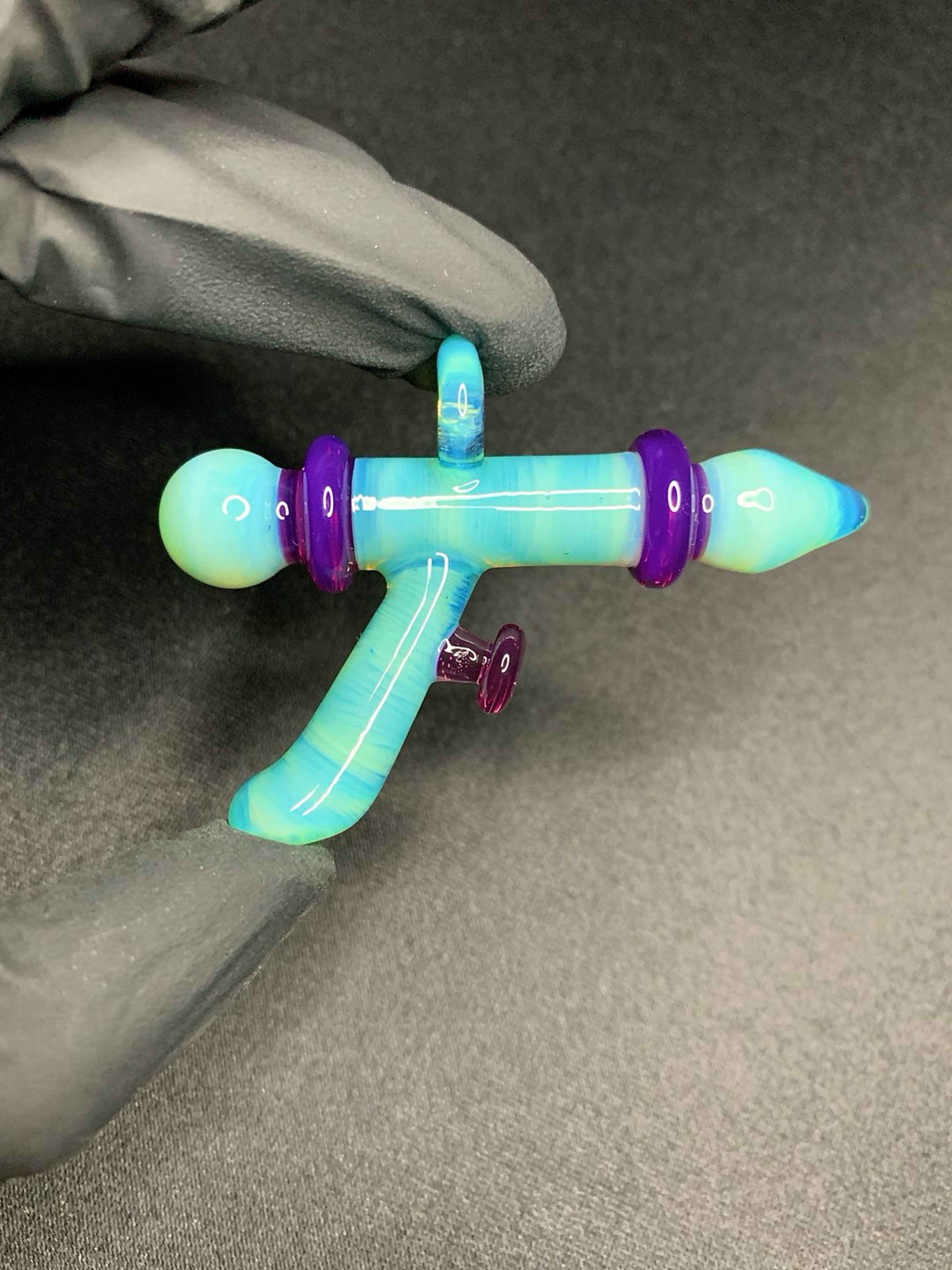 Preview pic of Aquamania/Gold purple ray gun pendant