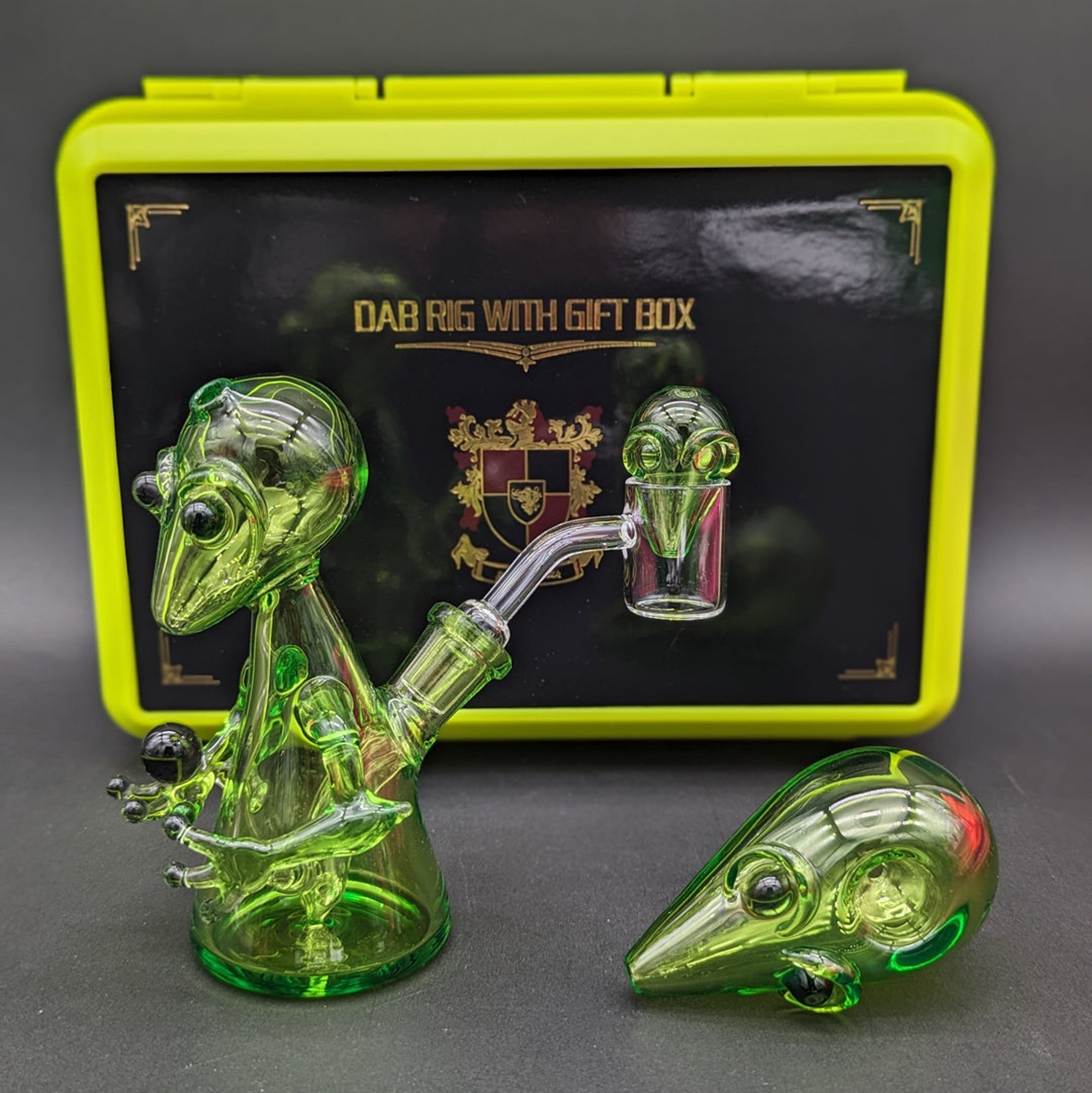 GREEN ALIEN DAB RIG SET W/ CASE image 0