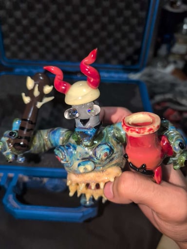 Preview pic of Unknown artist monster heady rig two black opals