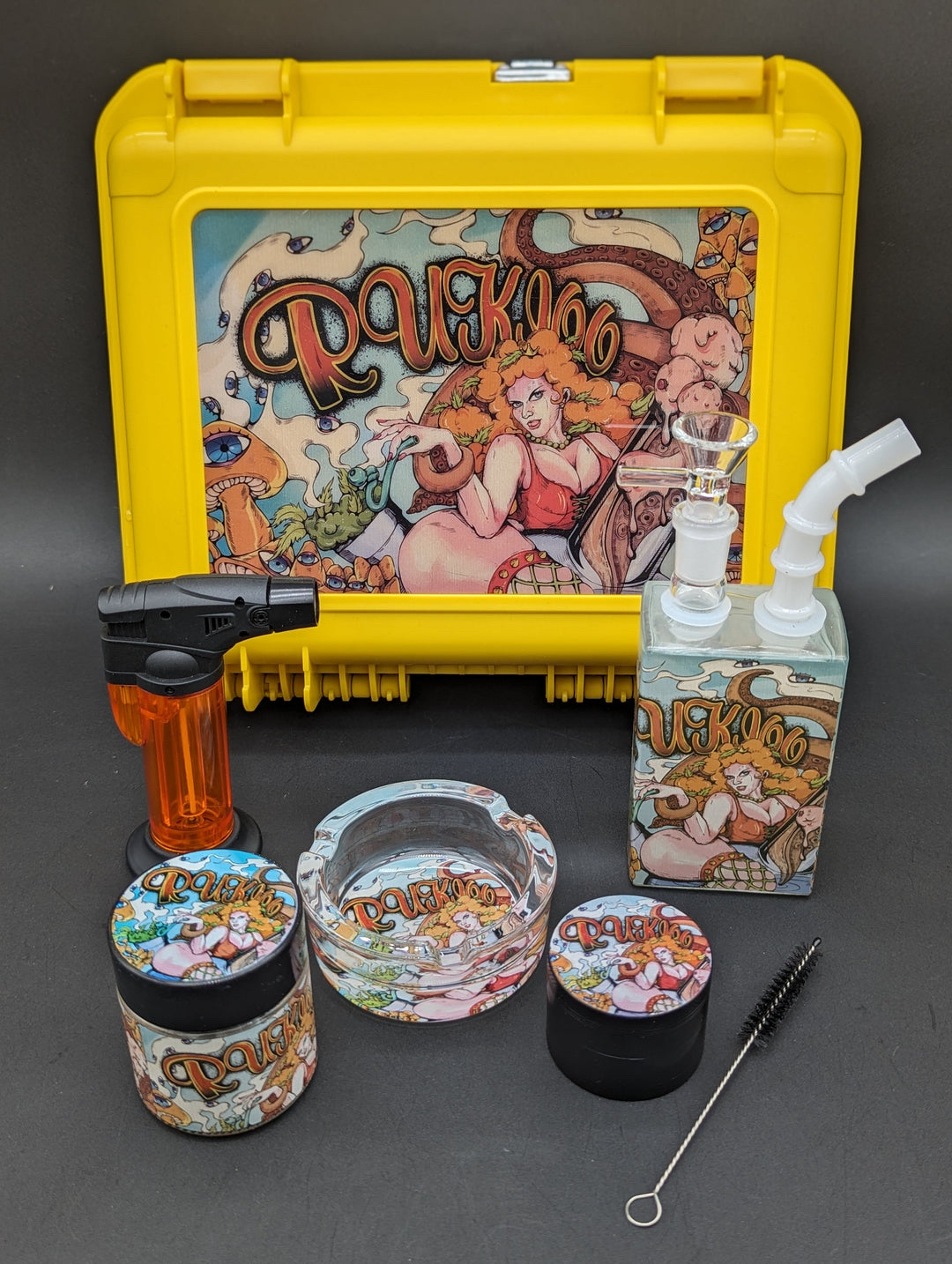 Preview pic of LOCK BOX SMOKING KIT