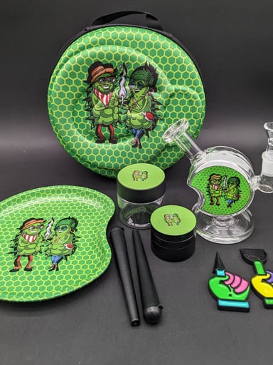 Preview pic of COOKIES ROUND SMOKING KIT WITH CASE