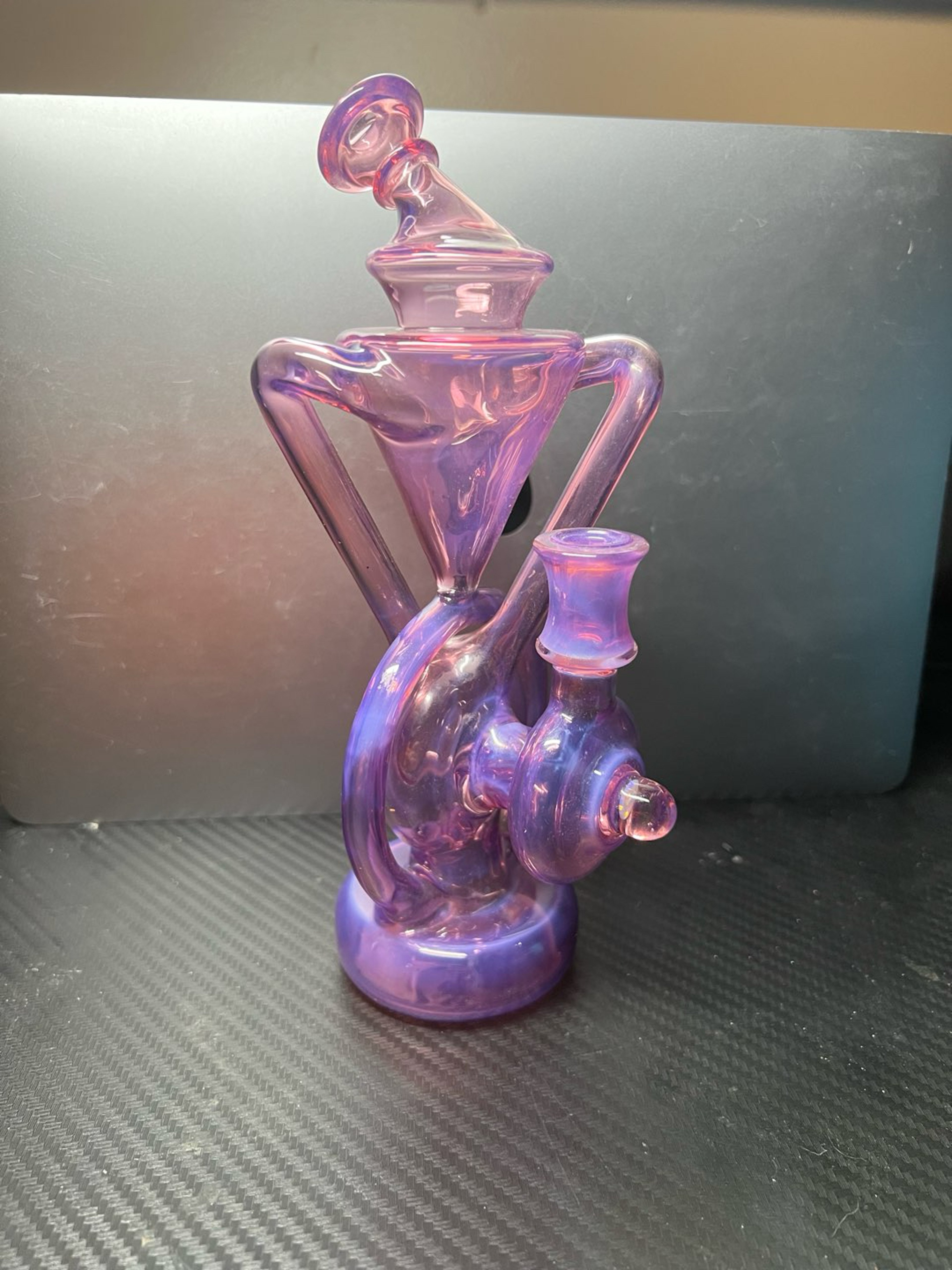 Preview pic of Baby Gorilla Dual Uptake Recycler