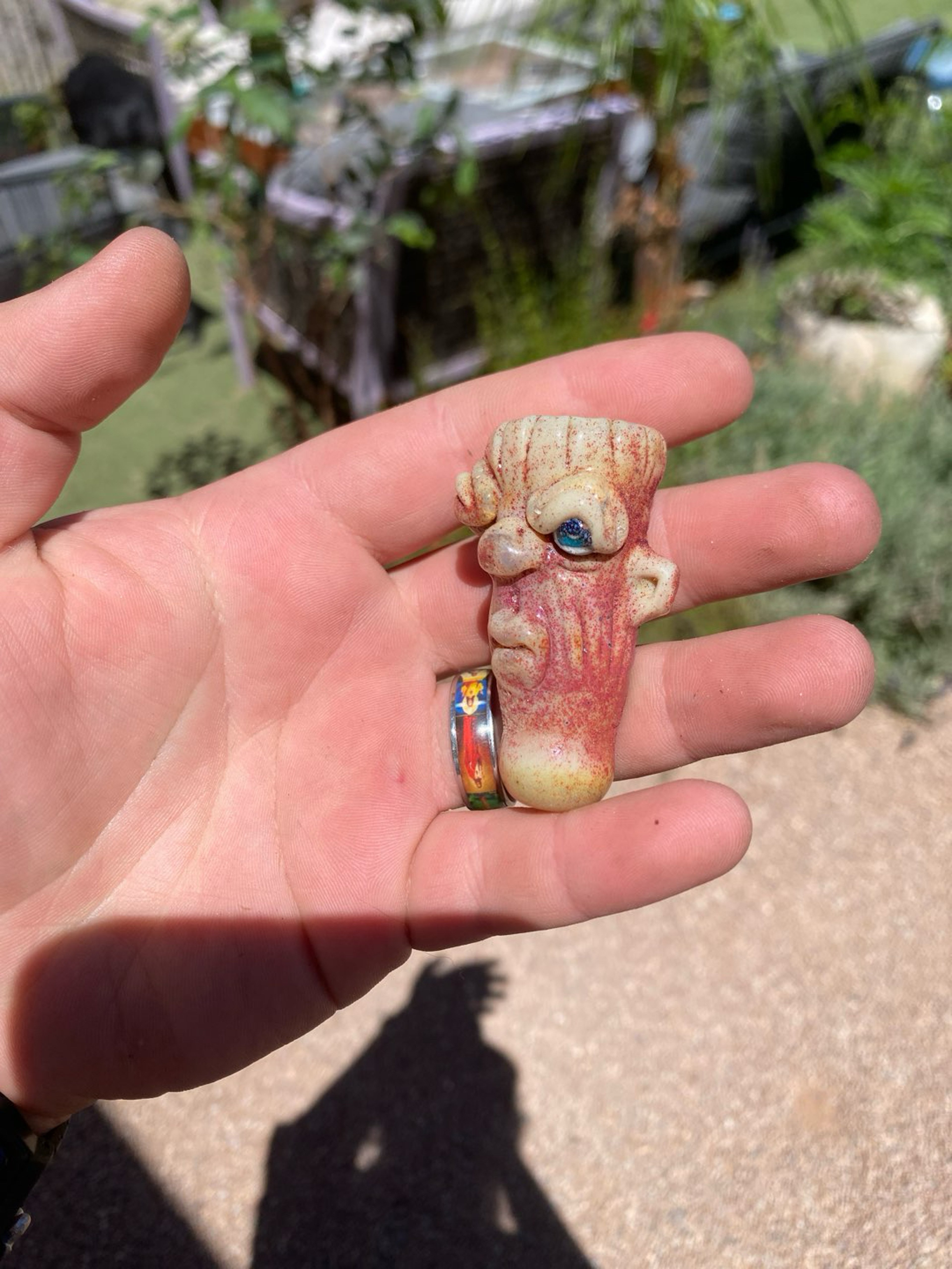 Preview pic of Sculpted short face chillum