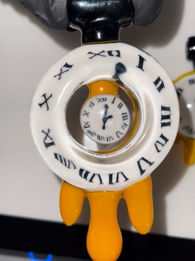 Preview pic of Grimm Glass dripping clock pendant