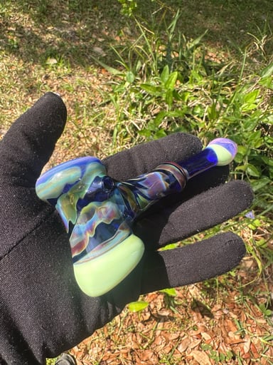 Preview pic of Oil slick hammer pipe