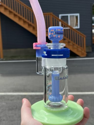 Preview pic of Illadelph South Beach Bubbler