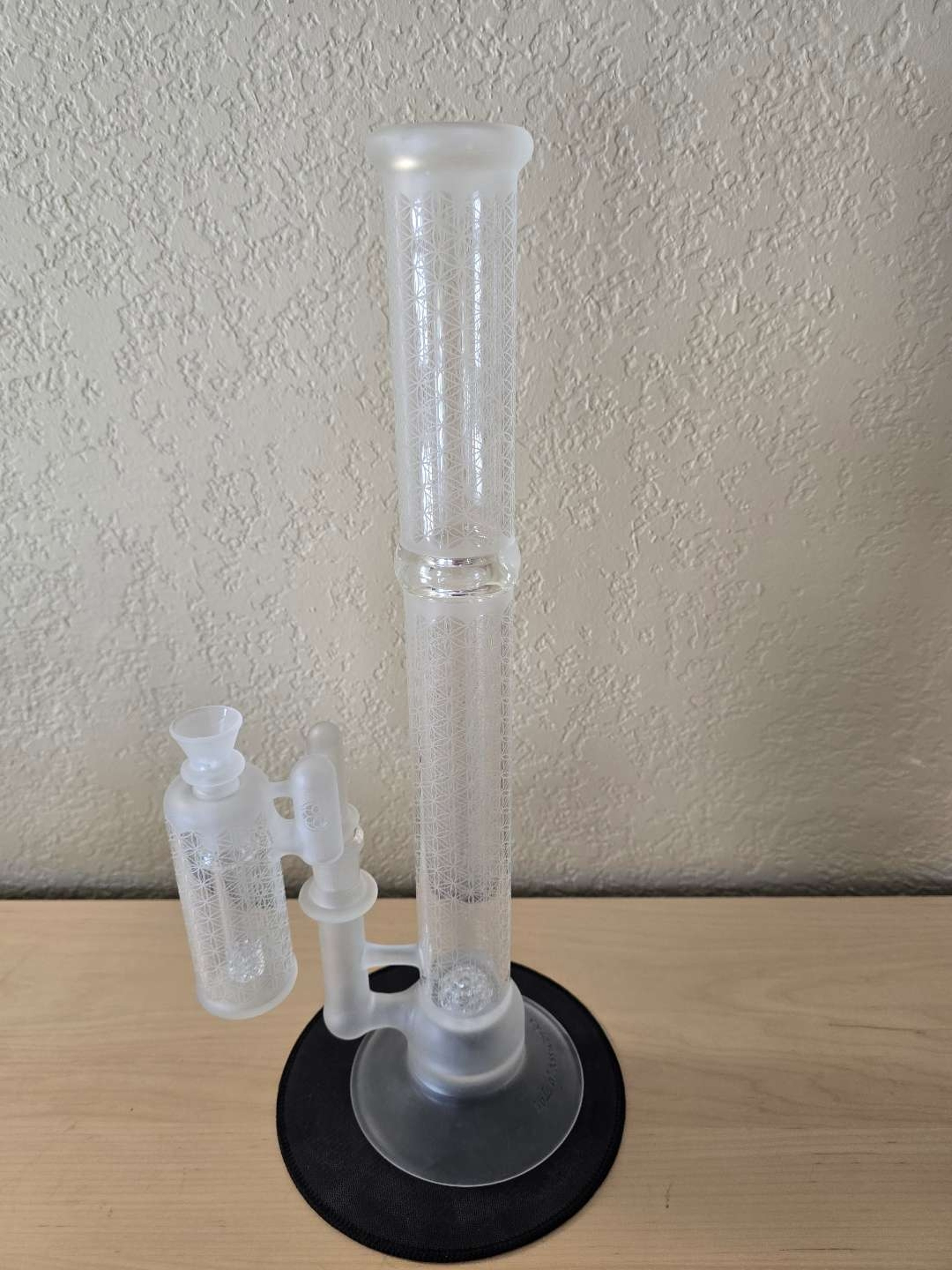 Preview pic of SoL Glassworks 45 sacred G lace sphere with matching AC!
