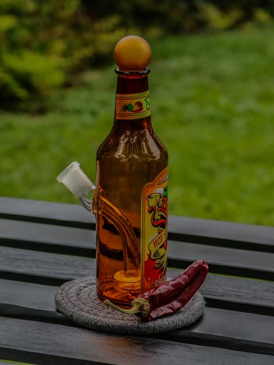 Preview pic of DHC Hot Sauce Bong