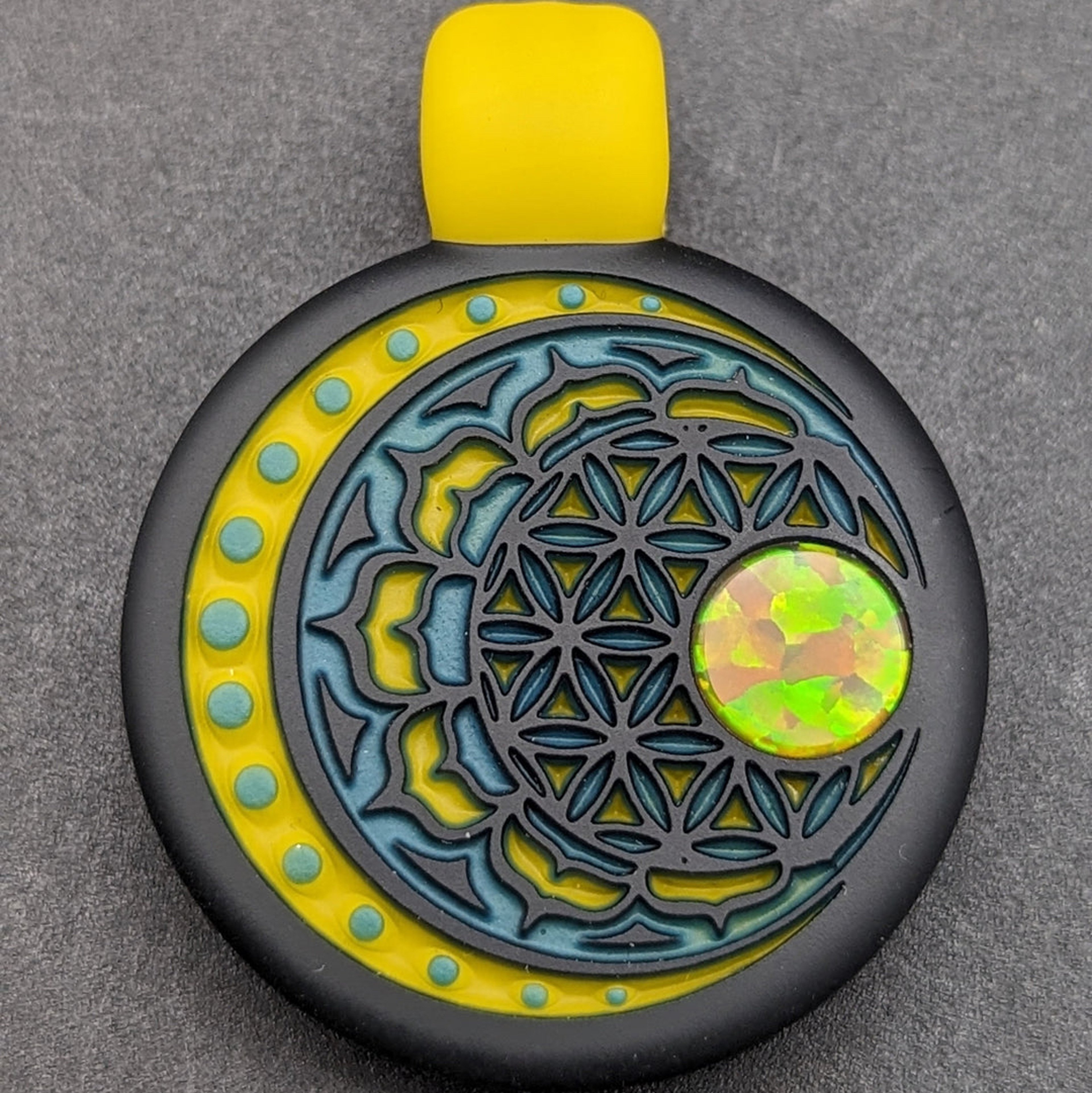 GLASSMAZE PENDANT #4 image 0