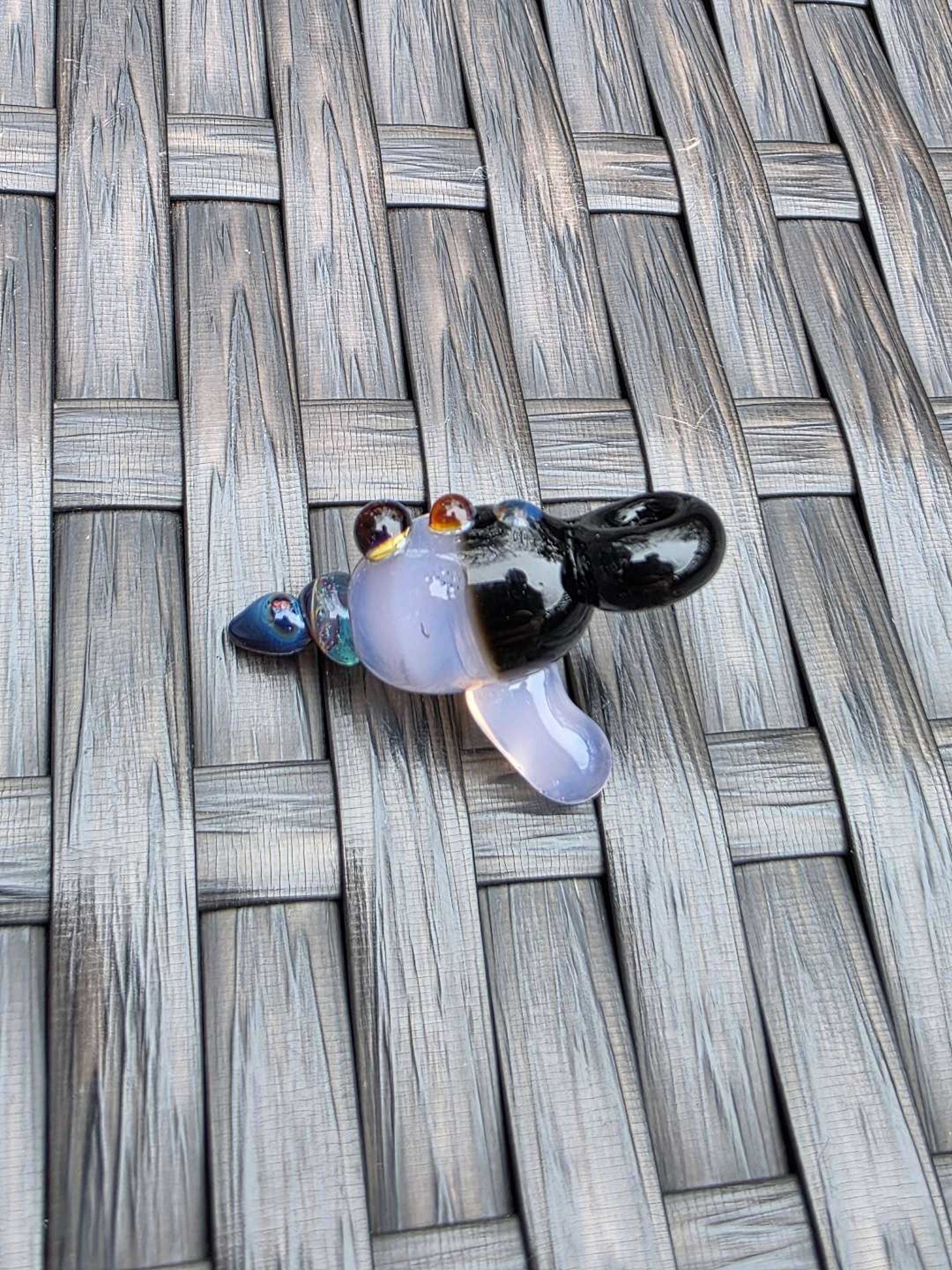 Preview pic of Akrius Glass Mini Ray Gun Pendant