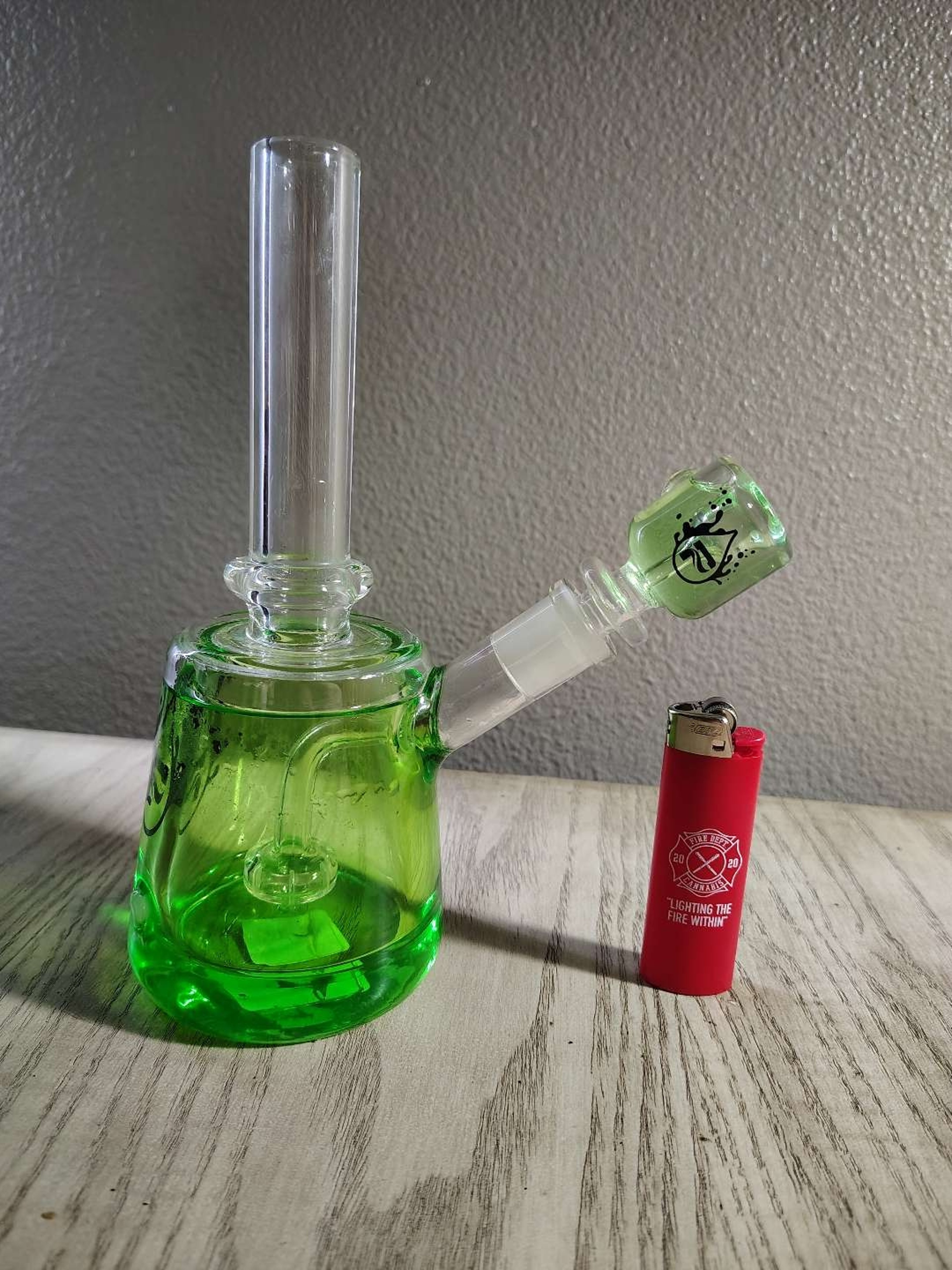 Preview pic of Ice Ice Bong