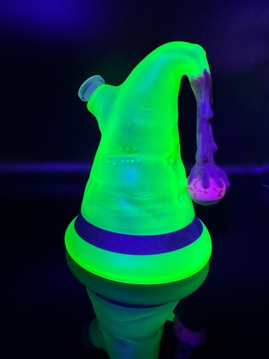 Preview pic of UV Witching Hat with Eyeball