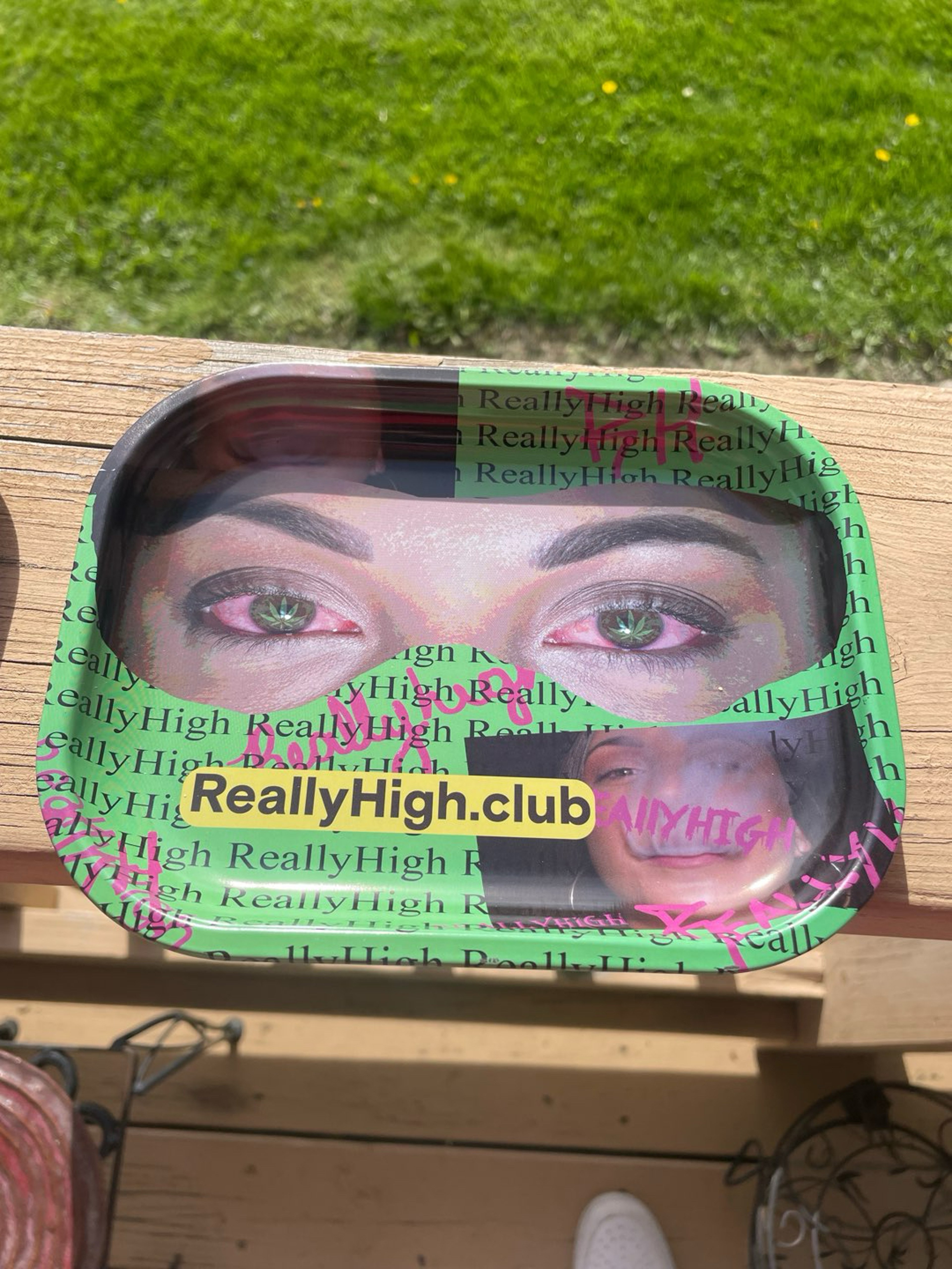 Preview pic of Limited Really High Club Tray