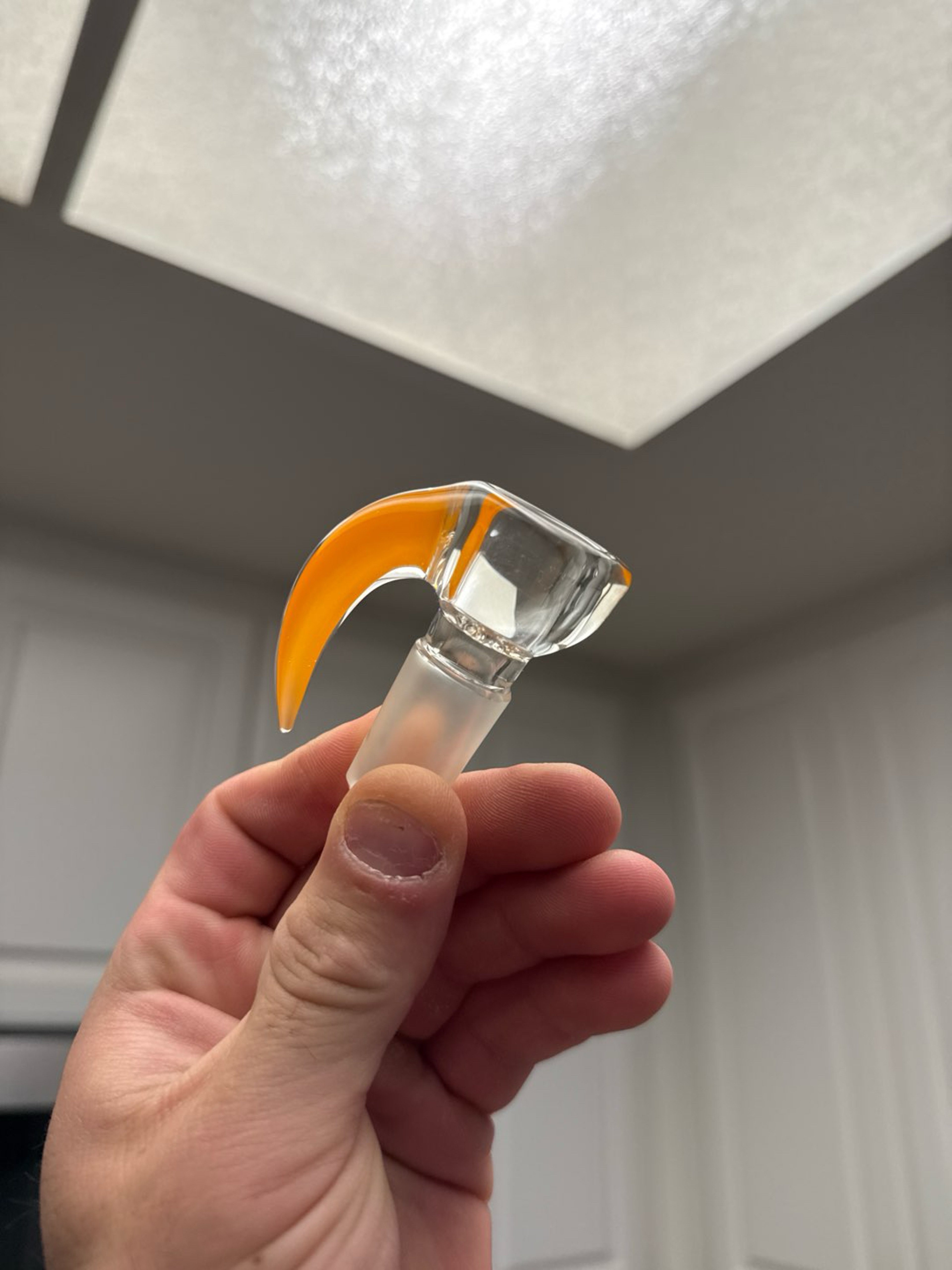 Preview pic of Sovereignty 18mm slide