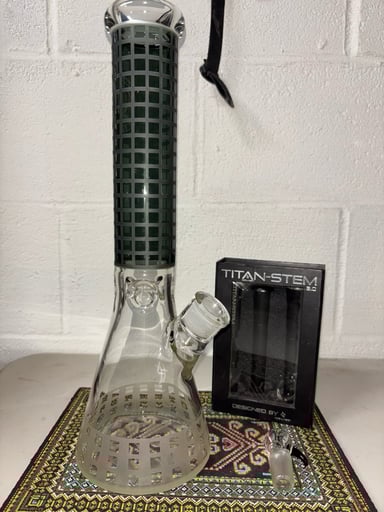 Preview pic of Beaker set