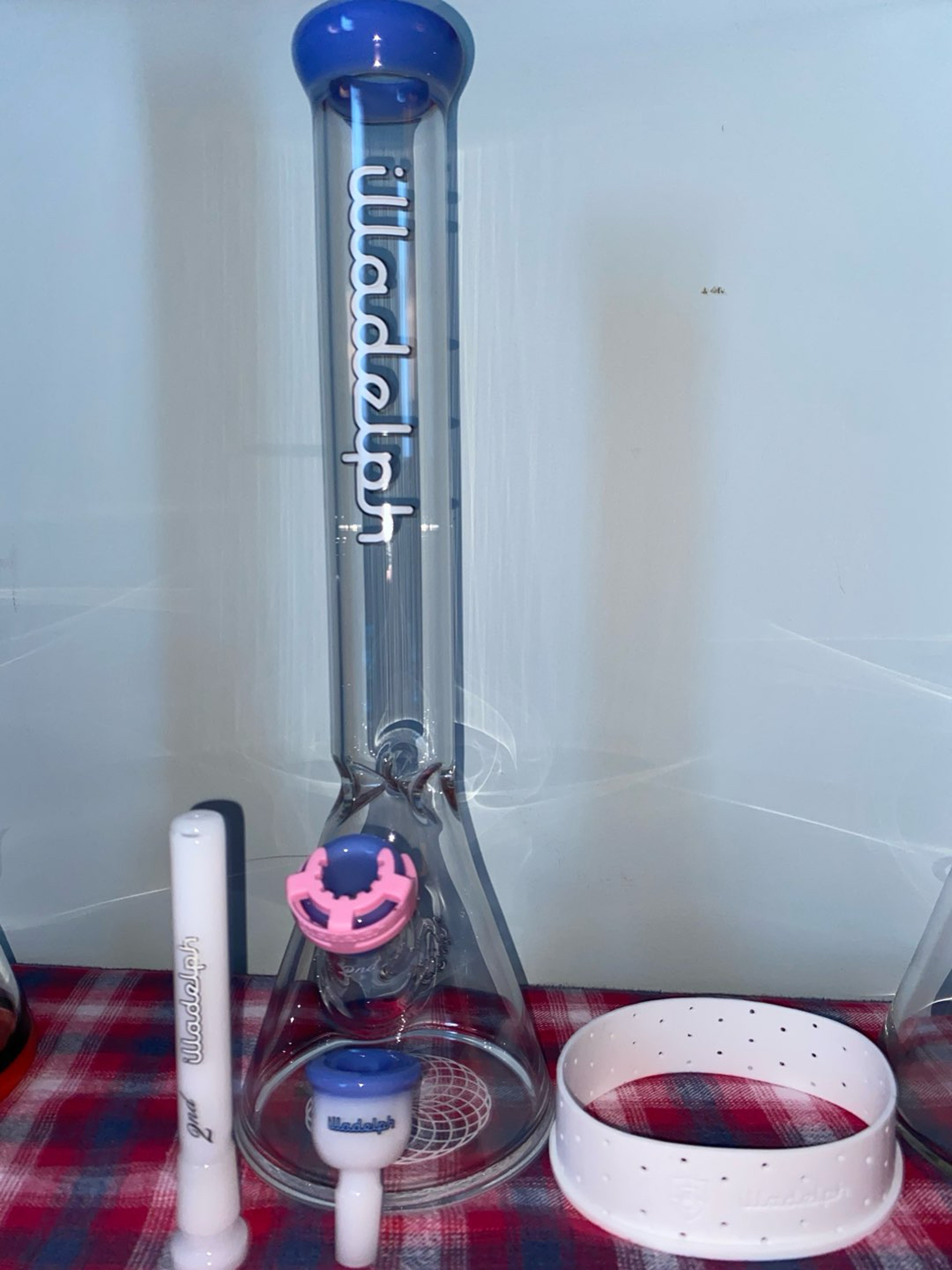 Preview pic of 15.5 inch mini cotton candy illadelph second