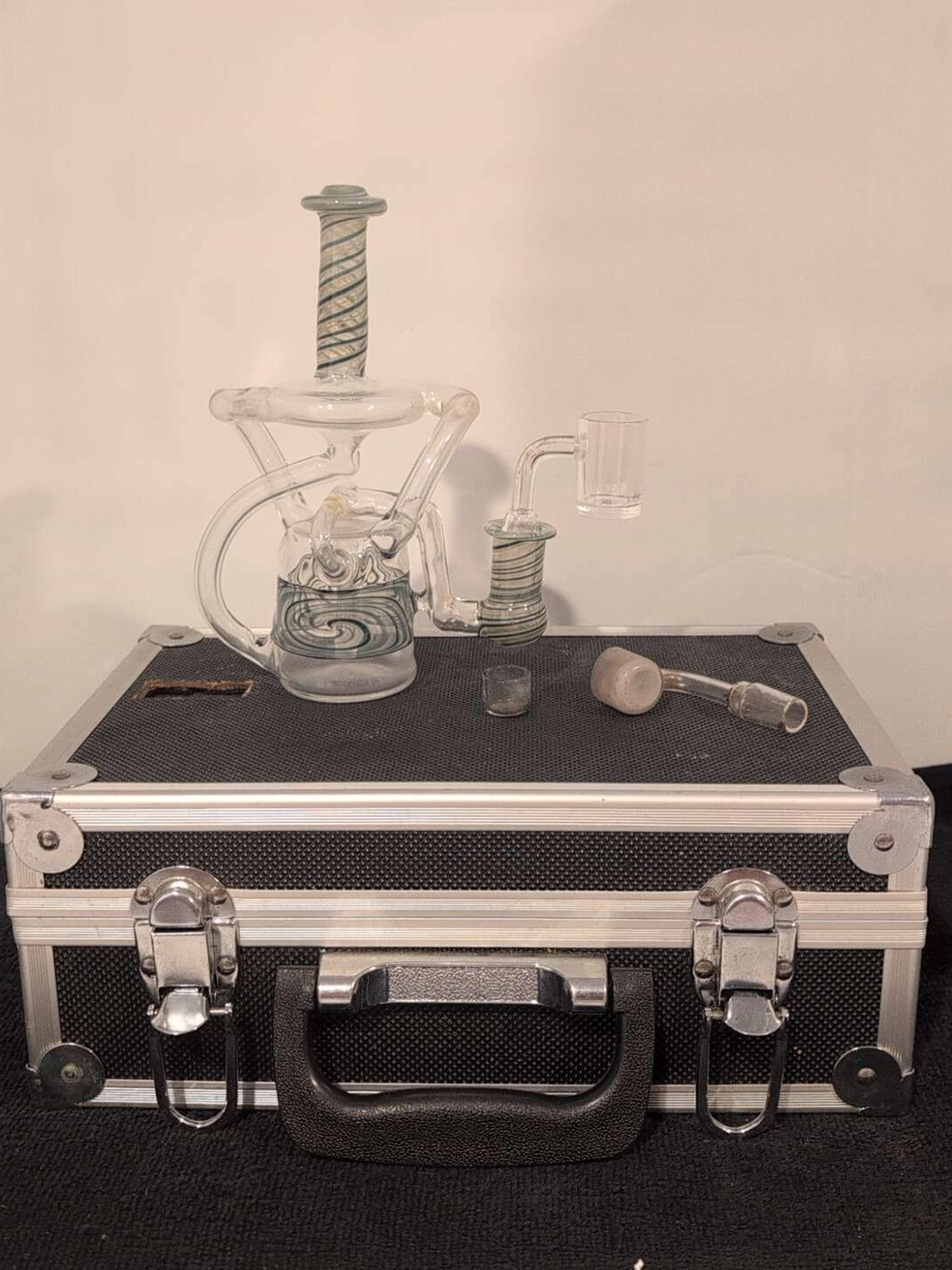 Preview pic of Recycler made by street glass