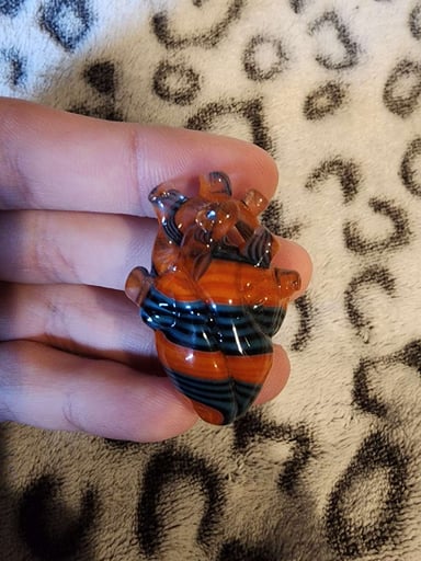 Preview pic of Tlarson x Chuey Anatomical Heart Pendant