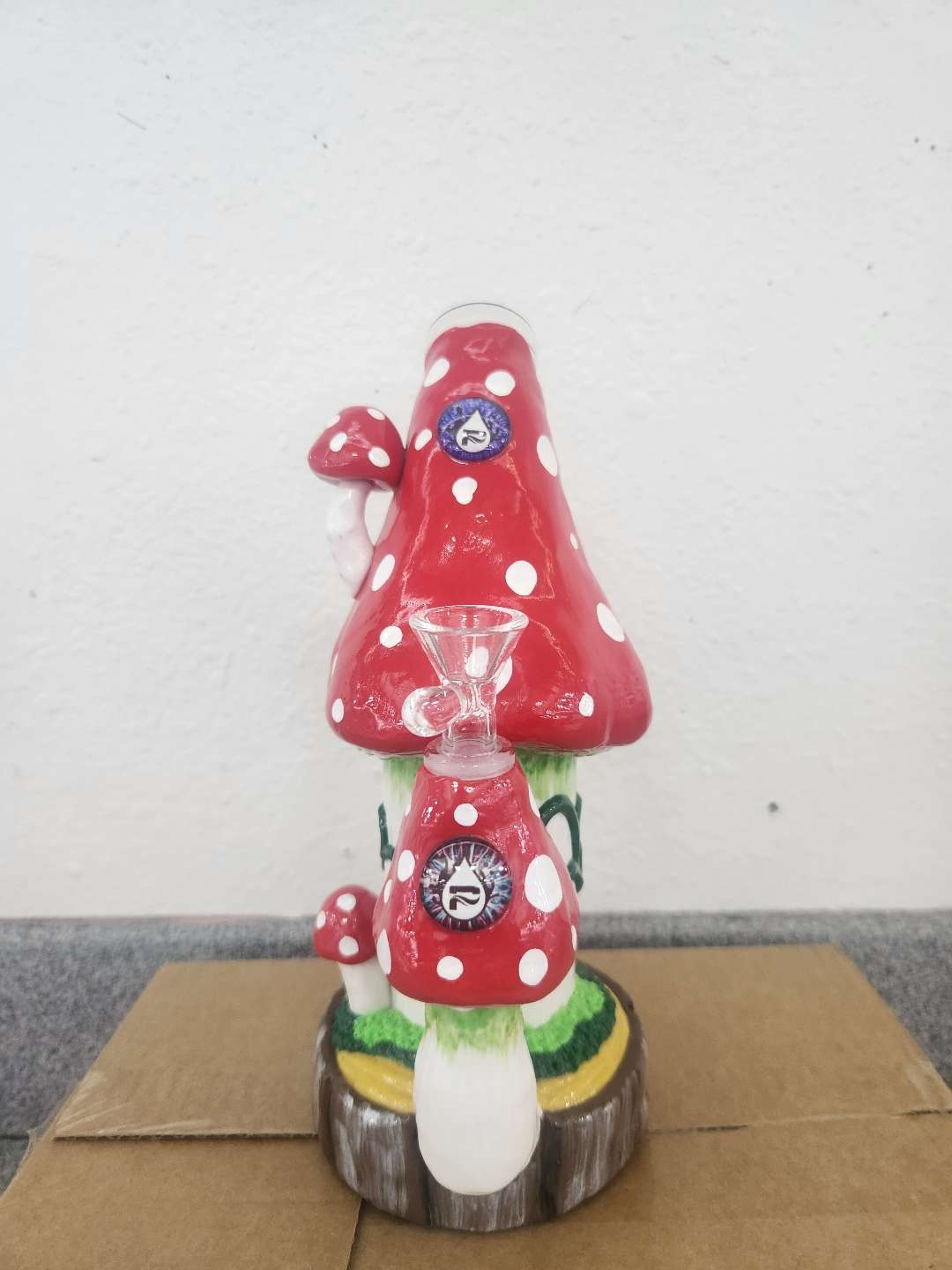 Preview pic of Pulsar mushroom waterpipe