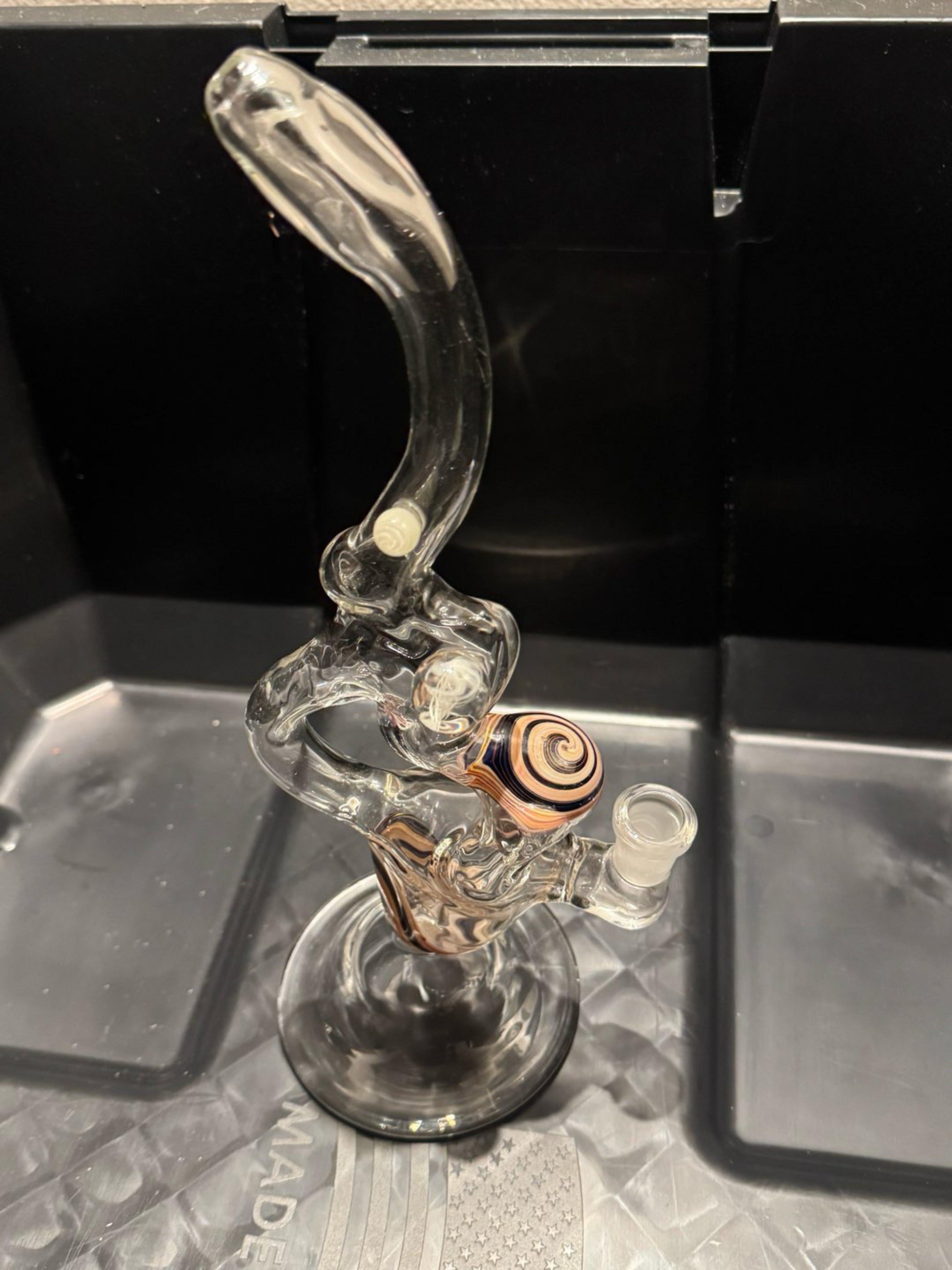 Preview pic of Hand blown recycler
