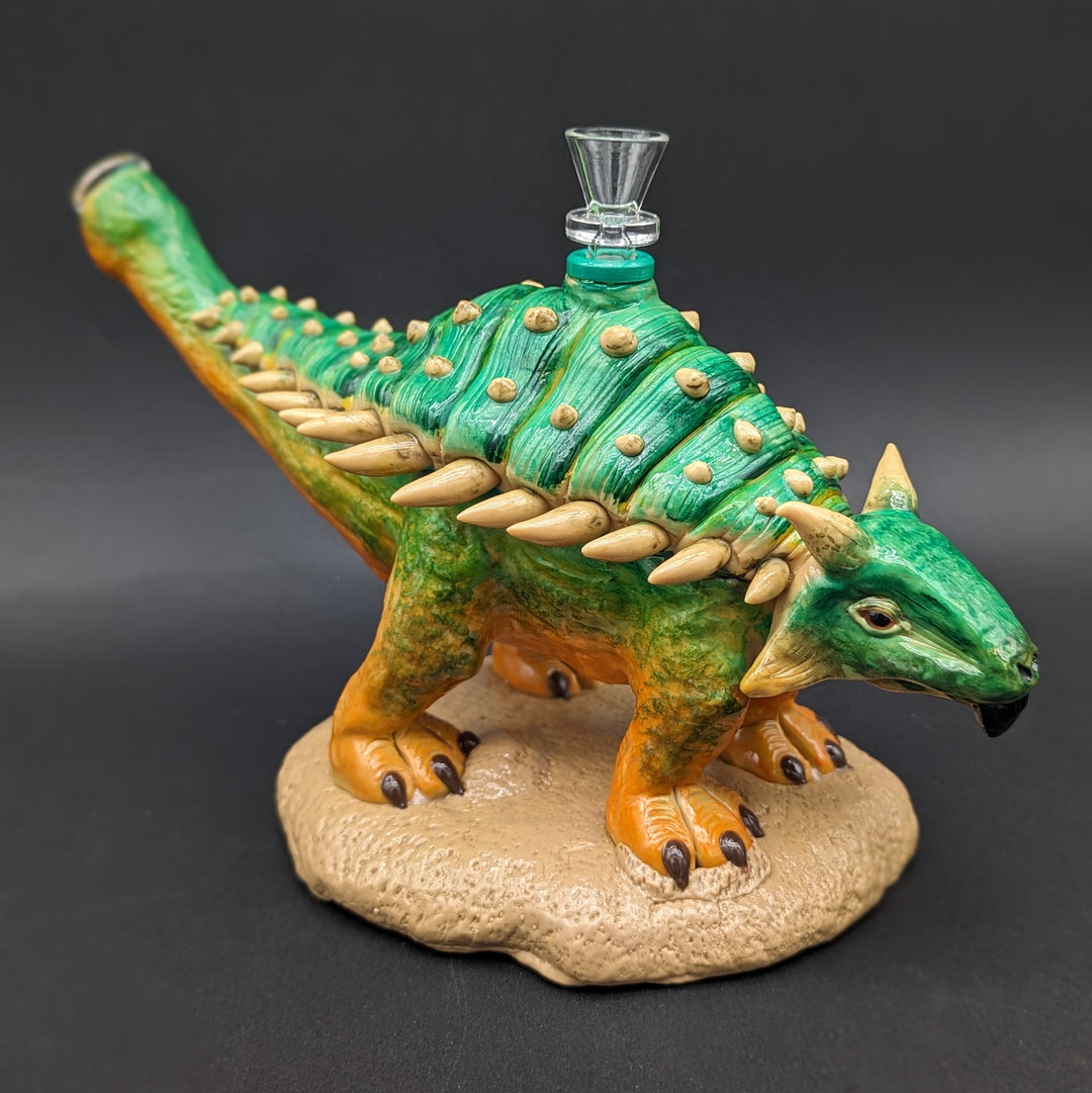 Preview pic of ANKYLOSAURUS DINOSAUR BONG - GLASS AND RESIN