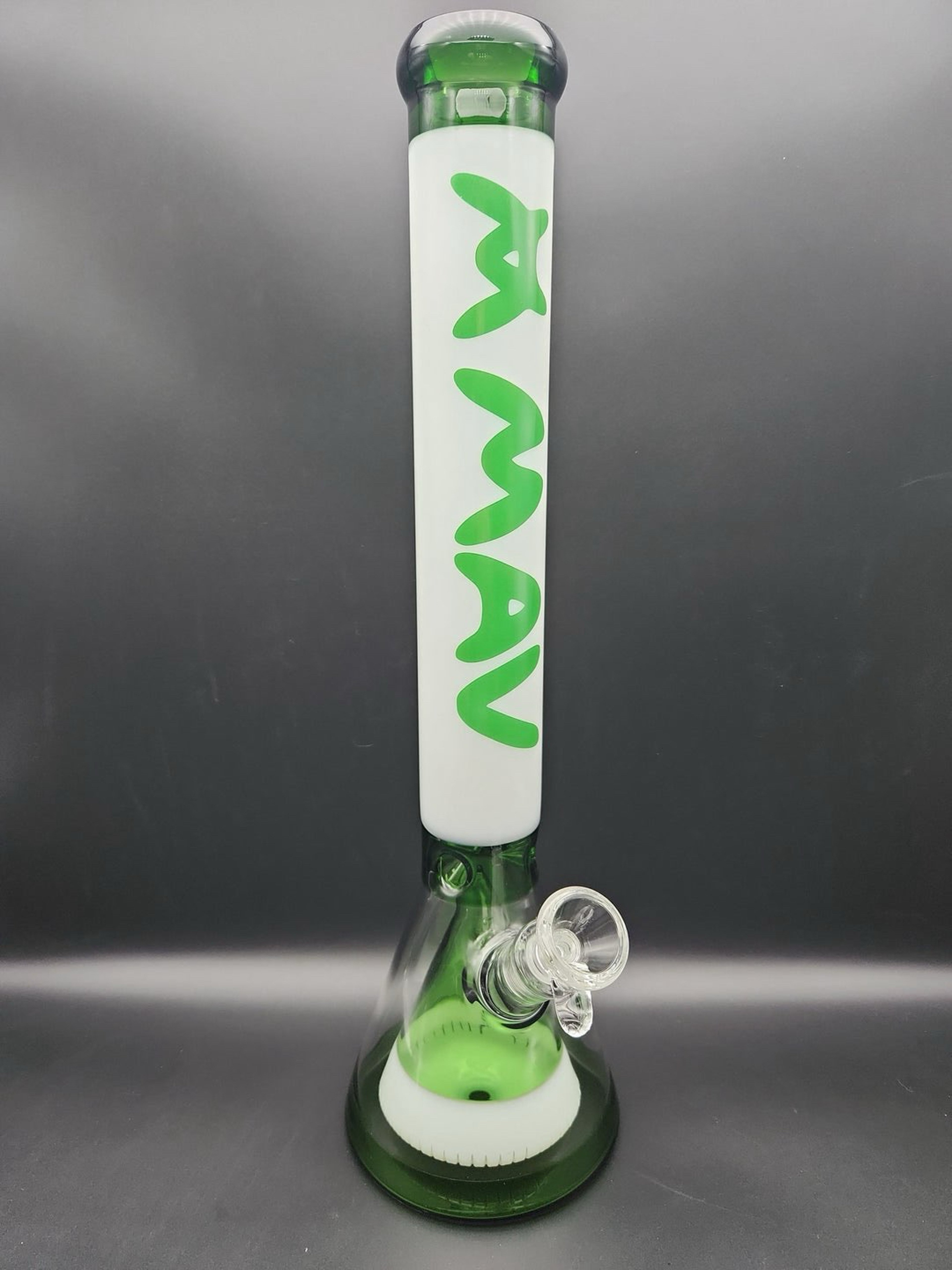 Preview pic of MAV GLASS PYRAMID COLLINS BEAKER
