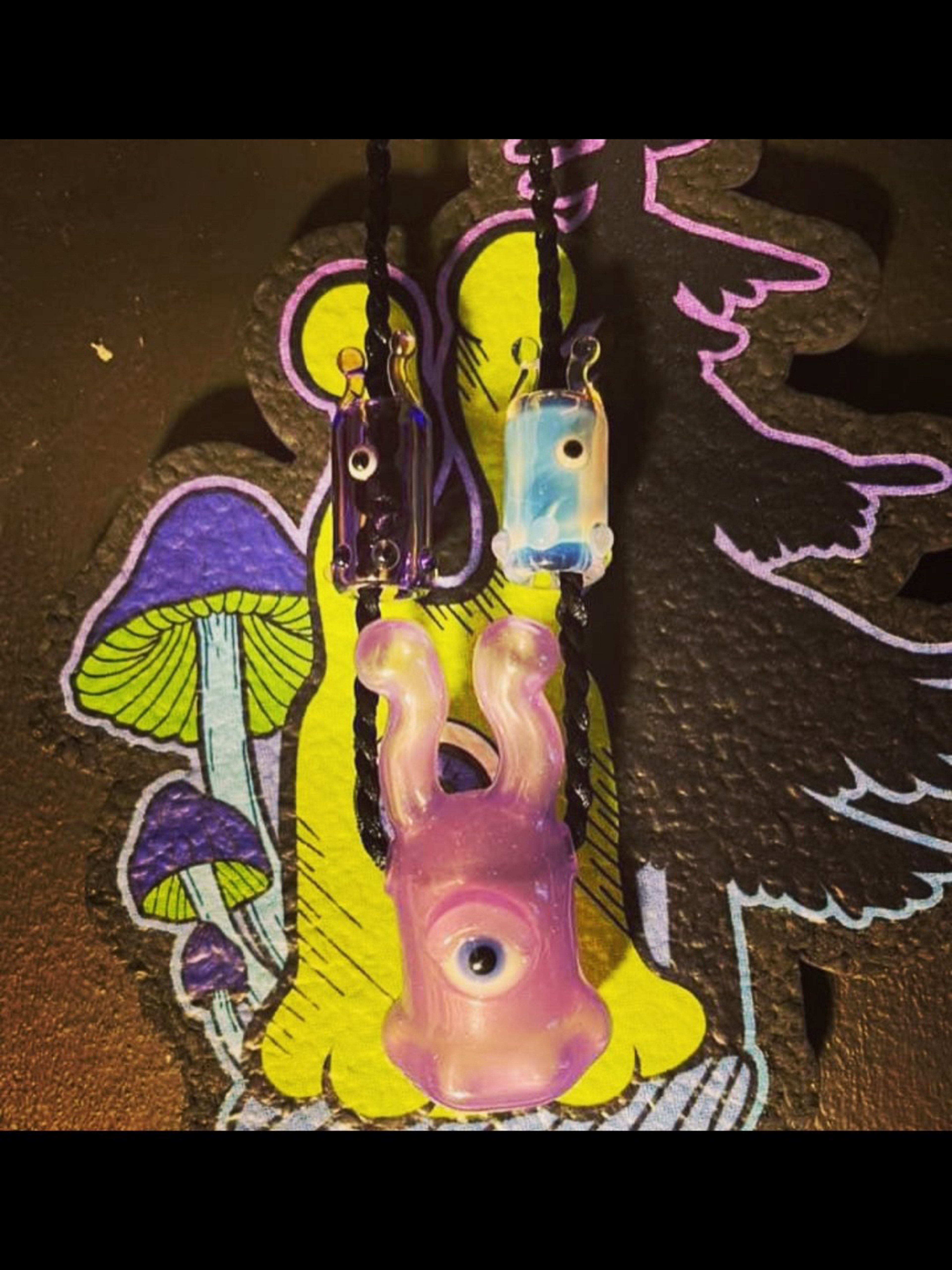 Preview pic of Drewbie slug pendy & beads