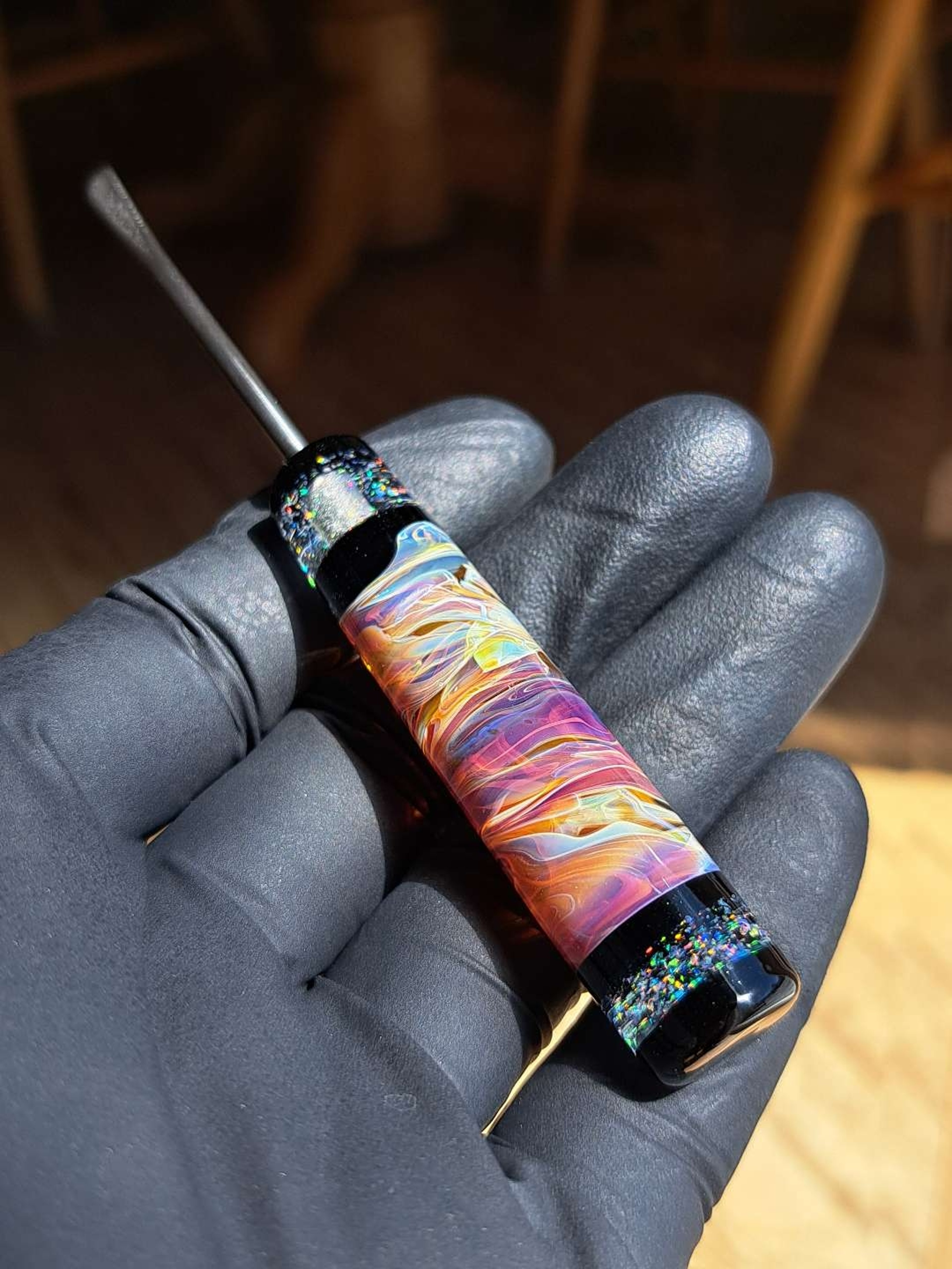 Preview pic of Titanium/Glass dab tool chaos handle